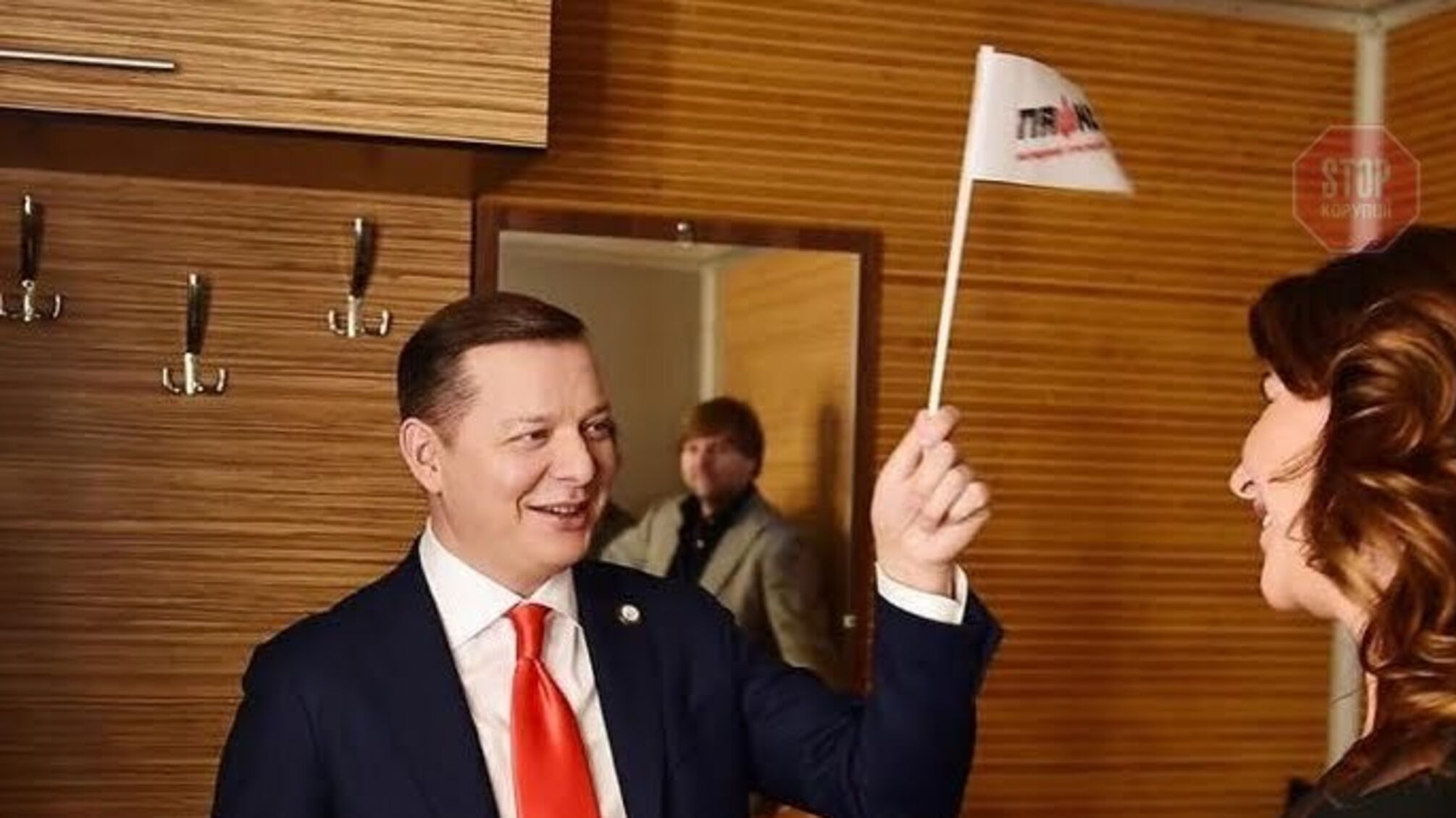 “Влада вкрала мандат”: Ляшко звинуватив владу у підкупах виборців та пообіцяв повернутися