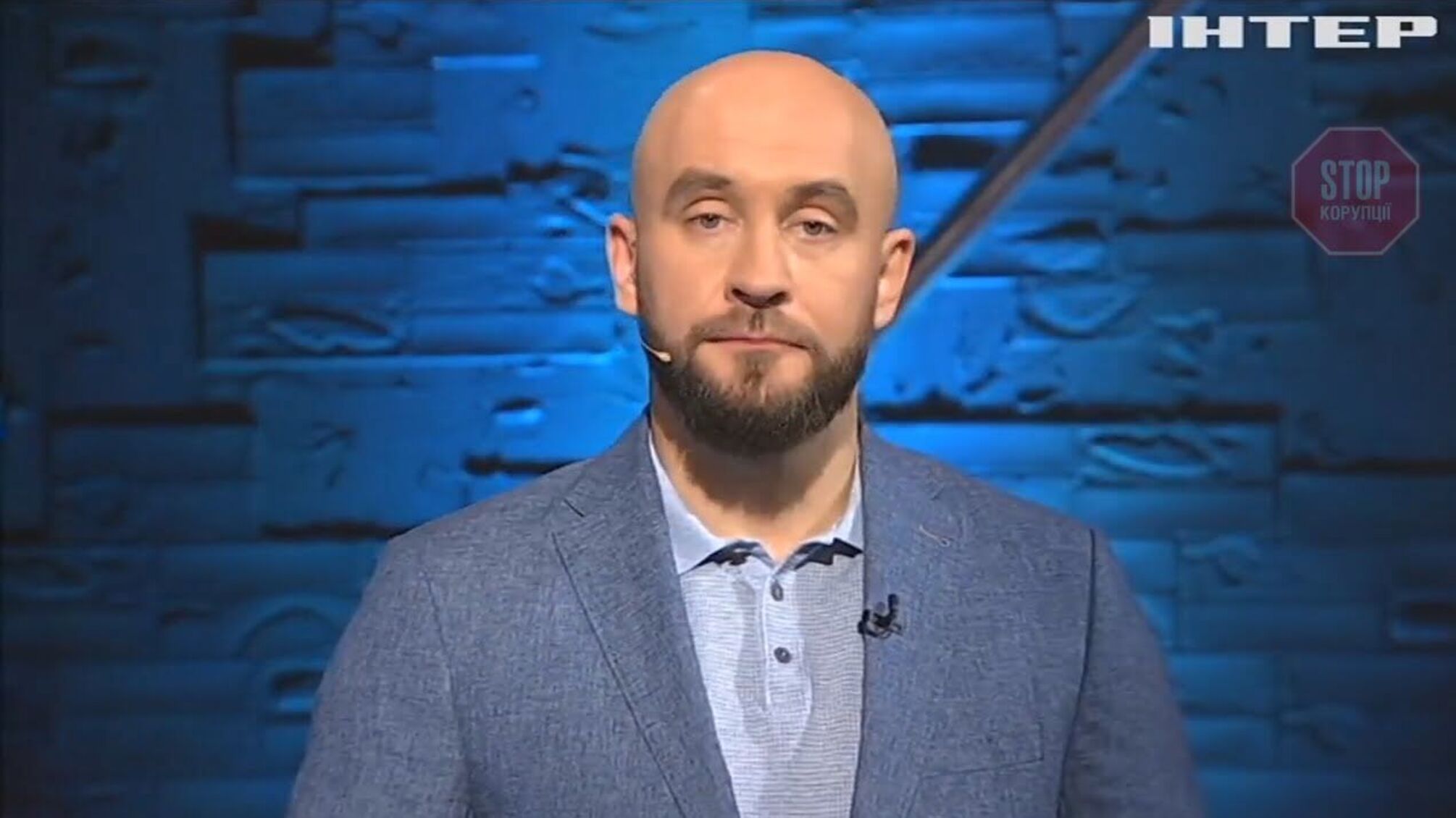 Скандал навколо КСУ, місцеві вибори та порушення під час голосування: ток-шоу «Мир чи війна» з Бочкалою