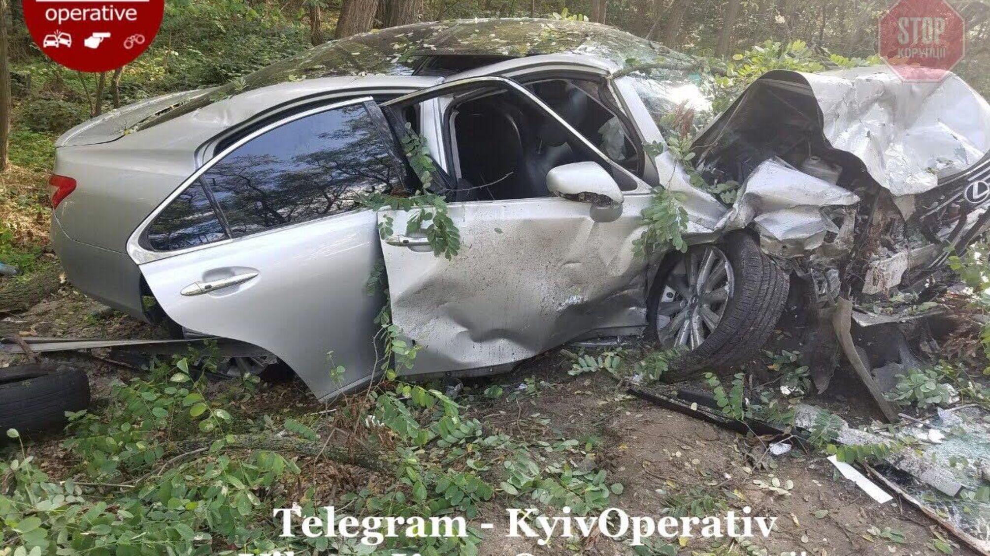 Під Києвом сталася ДТП, в якій серйозно постраждали 4 особи (фото)