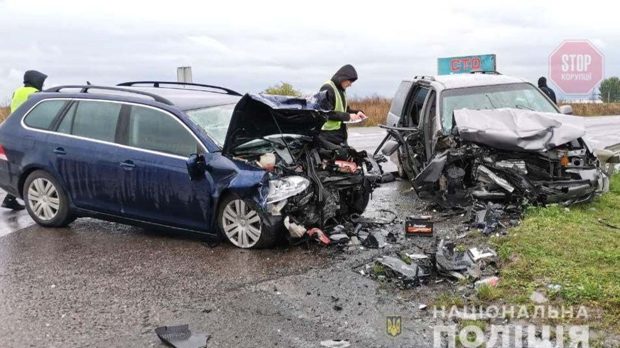 Виїхав на зустрічну смугу: на Рівненщині сталася смертельна ДТП (фото)