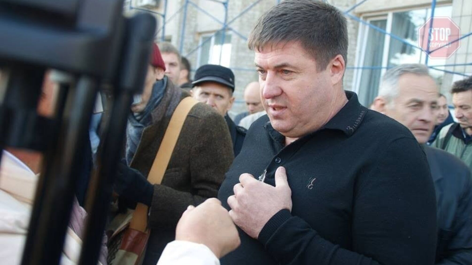 Автопарк, яхта та будинок на 500 квадратів: на Київщині ексчиновник балотується в голови ОТГ