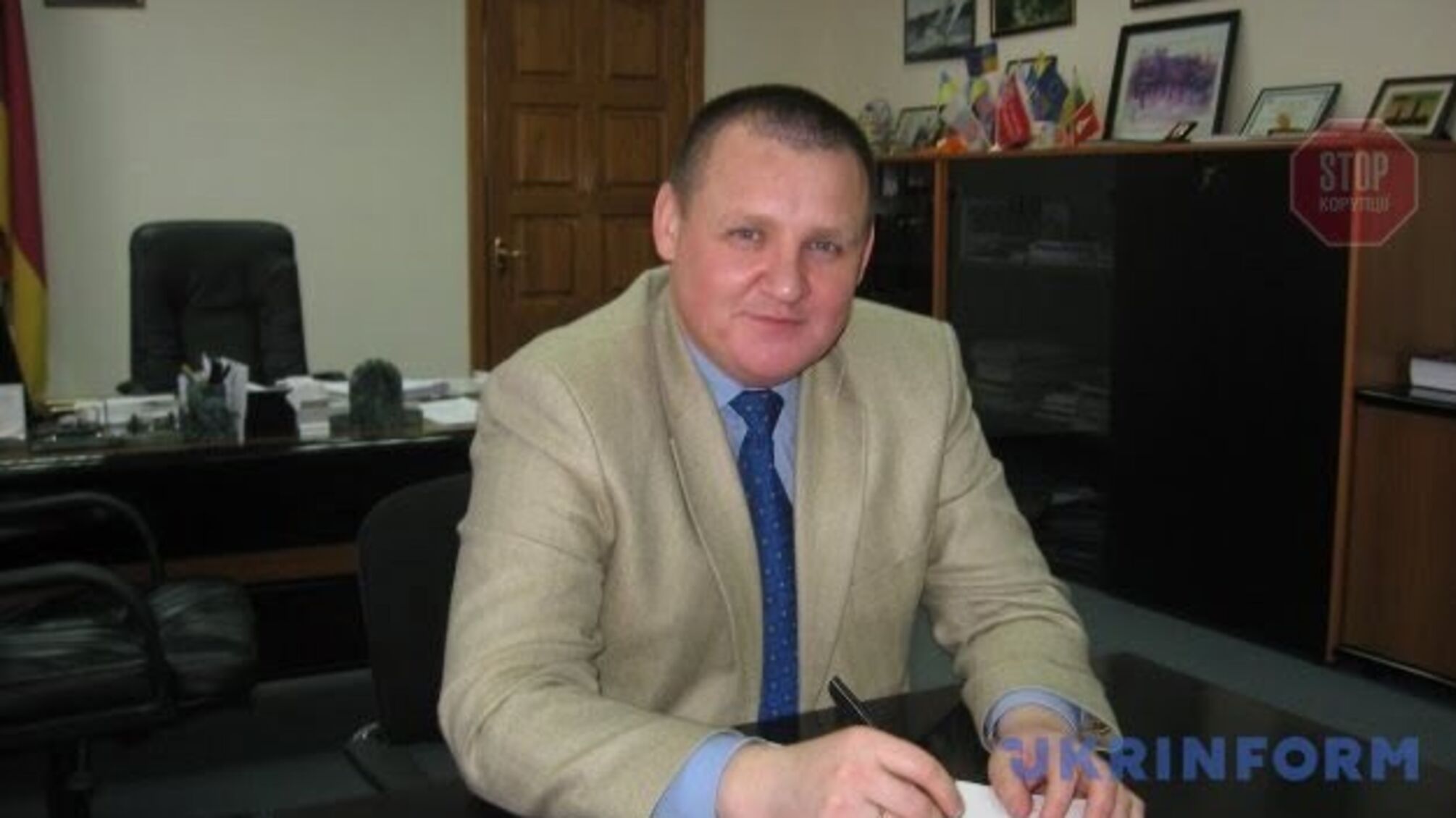 Родина одного з найоплачуваніших мерів України Фомічева виграє тендери та будує готель у Варшаві