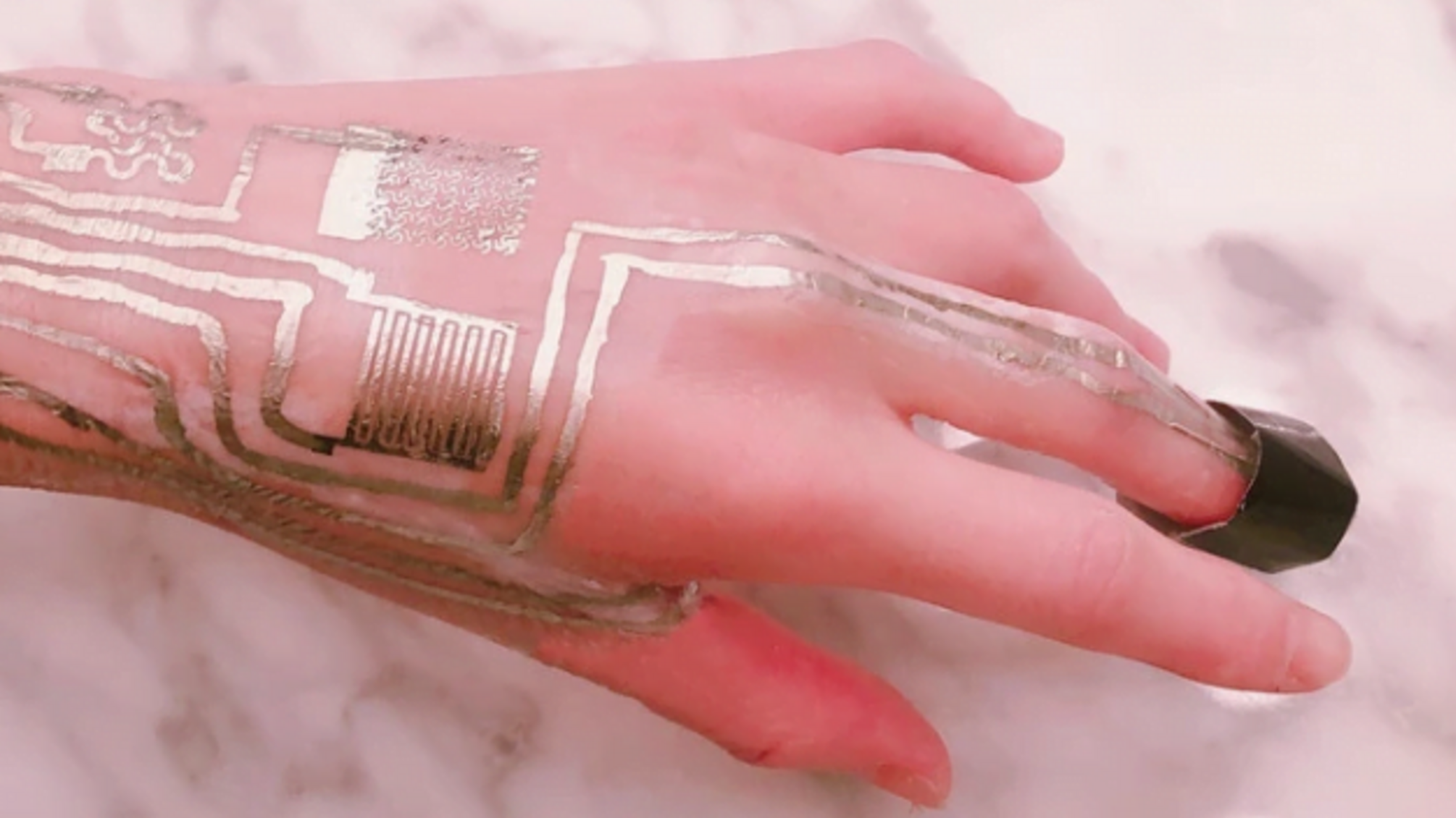 У США винайшли сенсор, який можна друкувати на шкірі