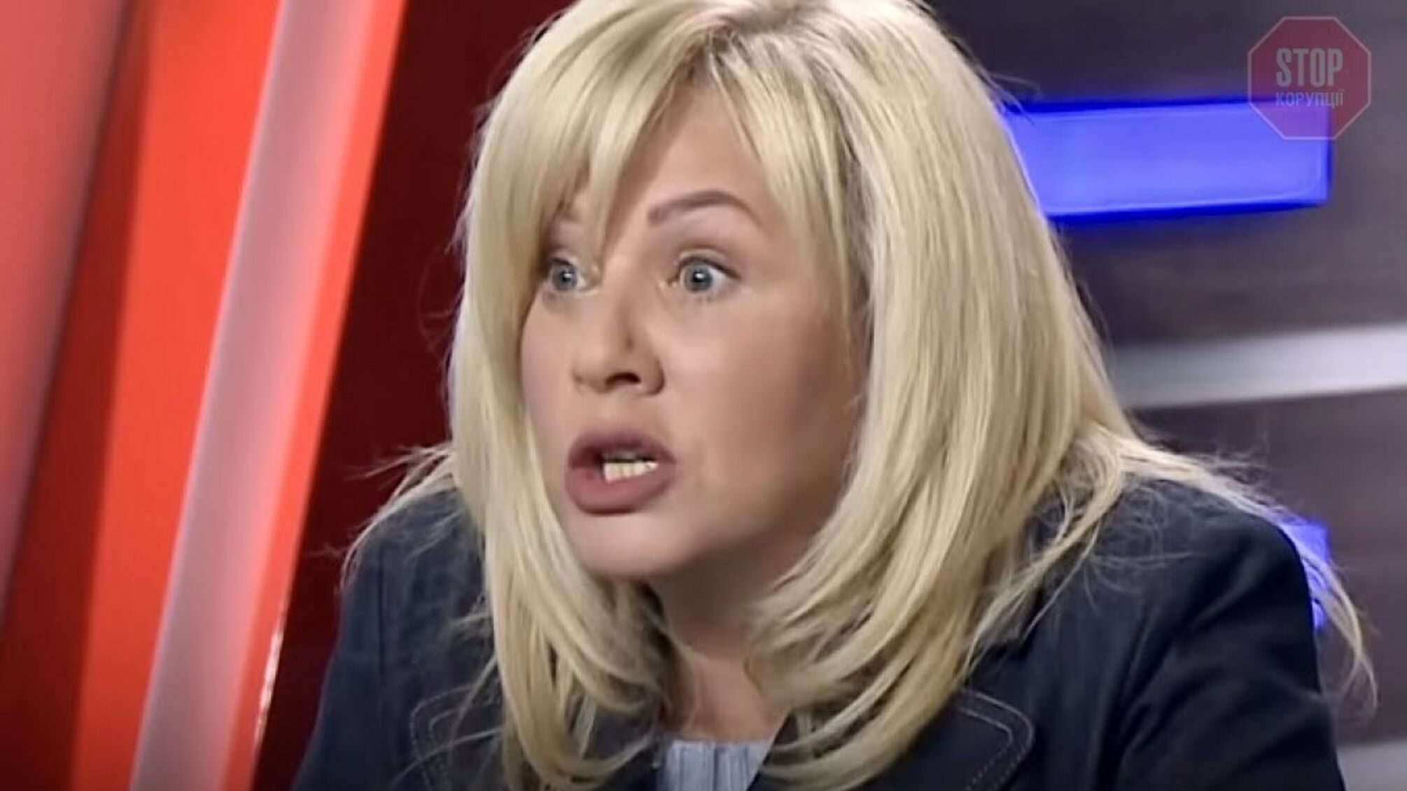 В Обухові «пісочна королева» та кандидатка Ільєнко займається підкупом виборців (фото)