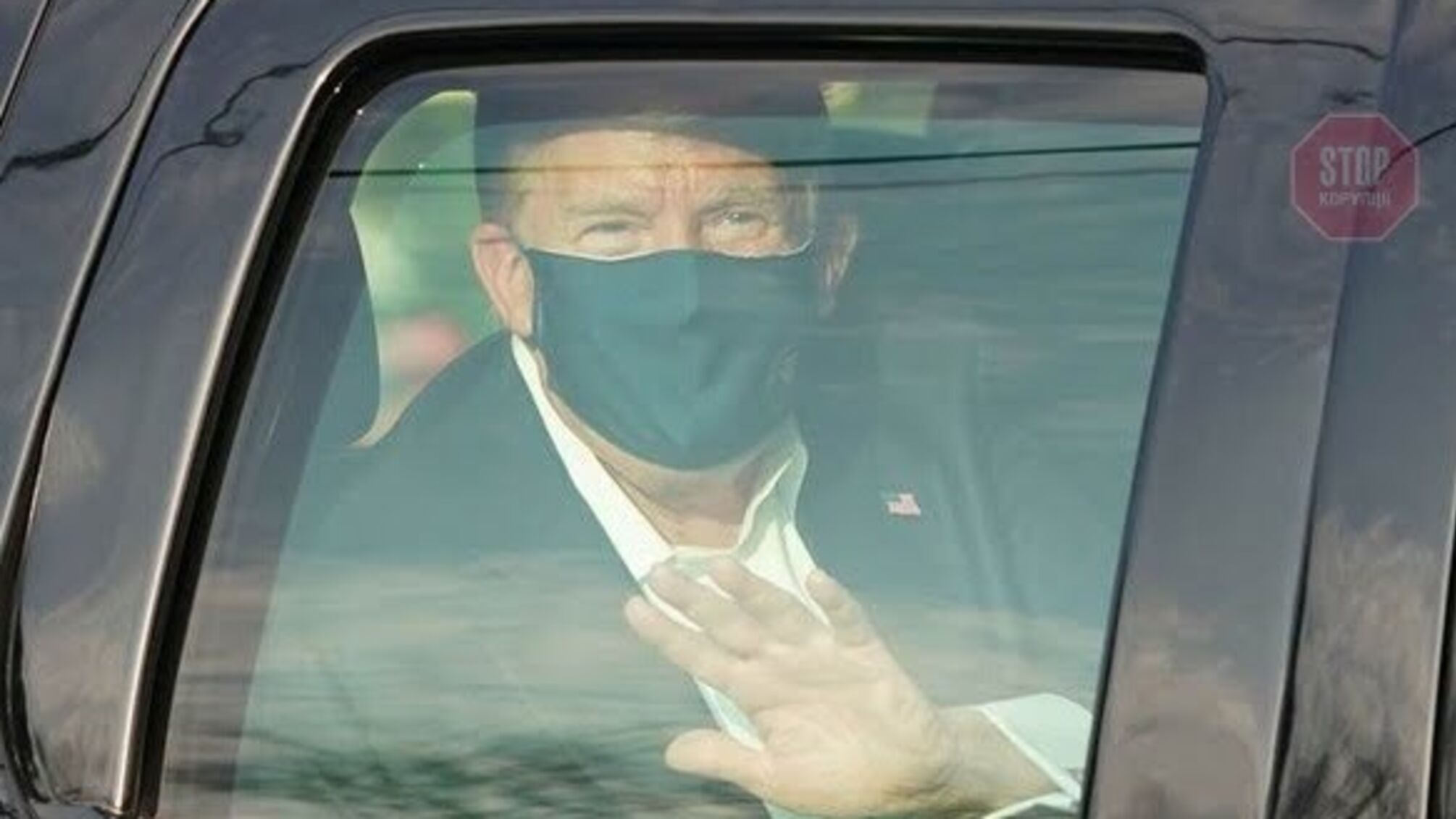Трамп вирішив здивувати прихильників, порушивши самоізоляцію