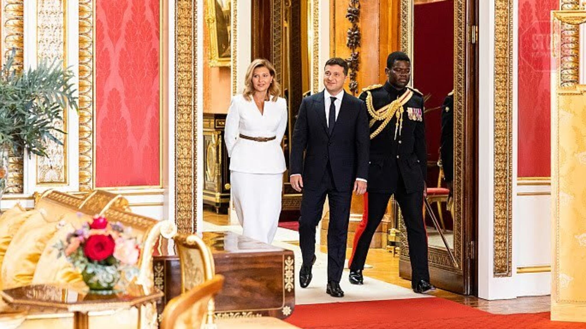 Зеленських прийняли у Букінгемському палаці (фото)