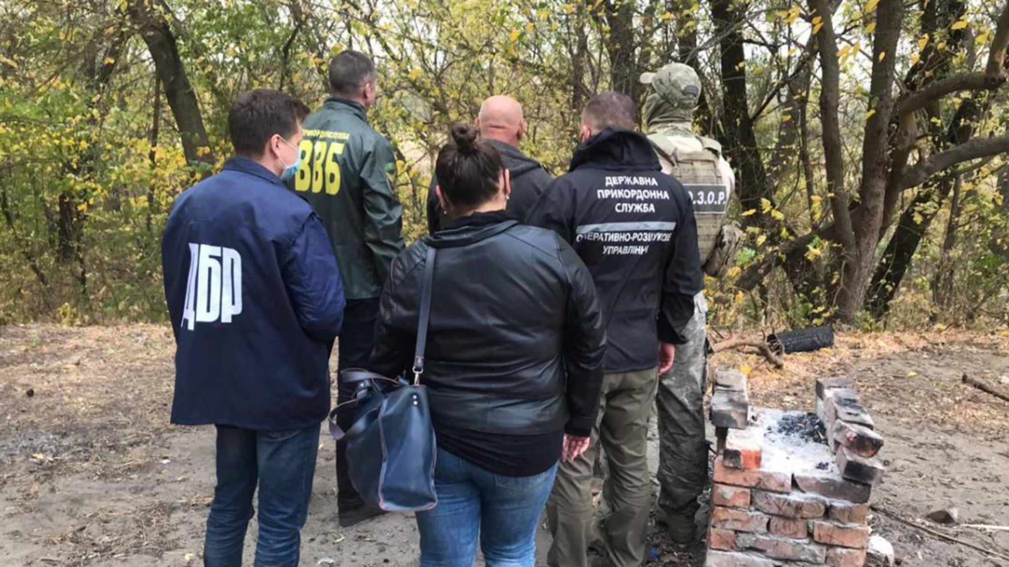 На Луганщині затримали службовця лісгоспу під час надання хабара за прикриття контрабанди