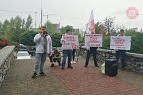 Під кримською прокуратурою зібрався мітинг через радника Баканова (фото)