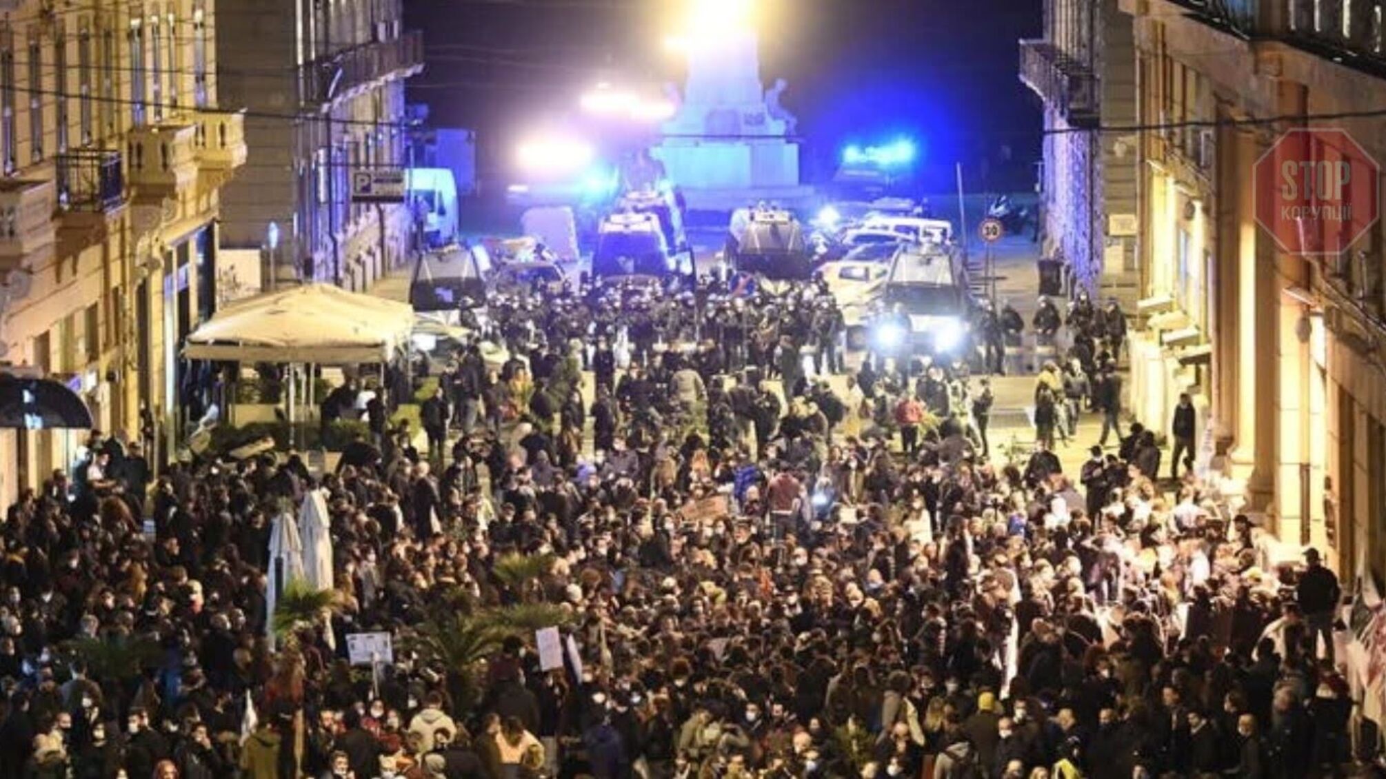 В Італії — масові протести через COVID-19: що буде в Україні?