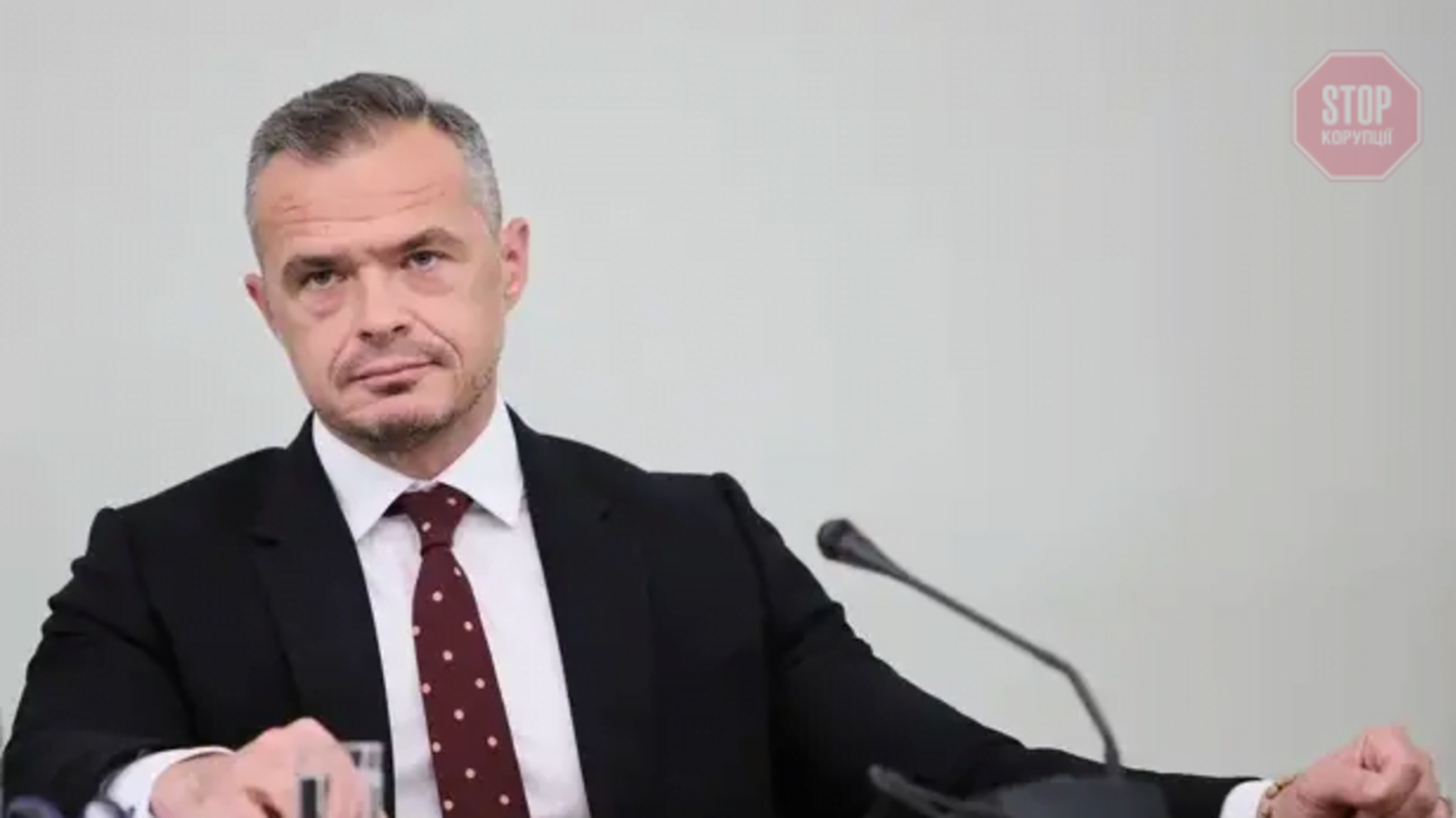 У Польщі суд продовжив арешт колишнього глави Укравтодору
