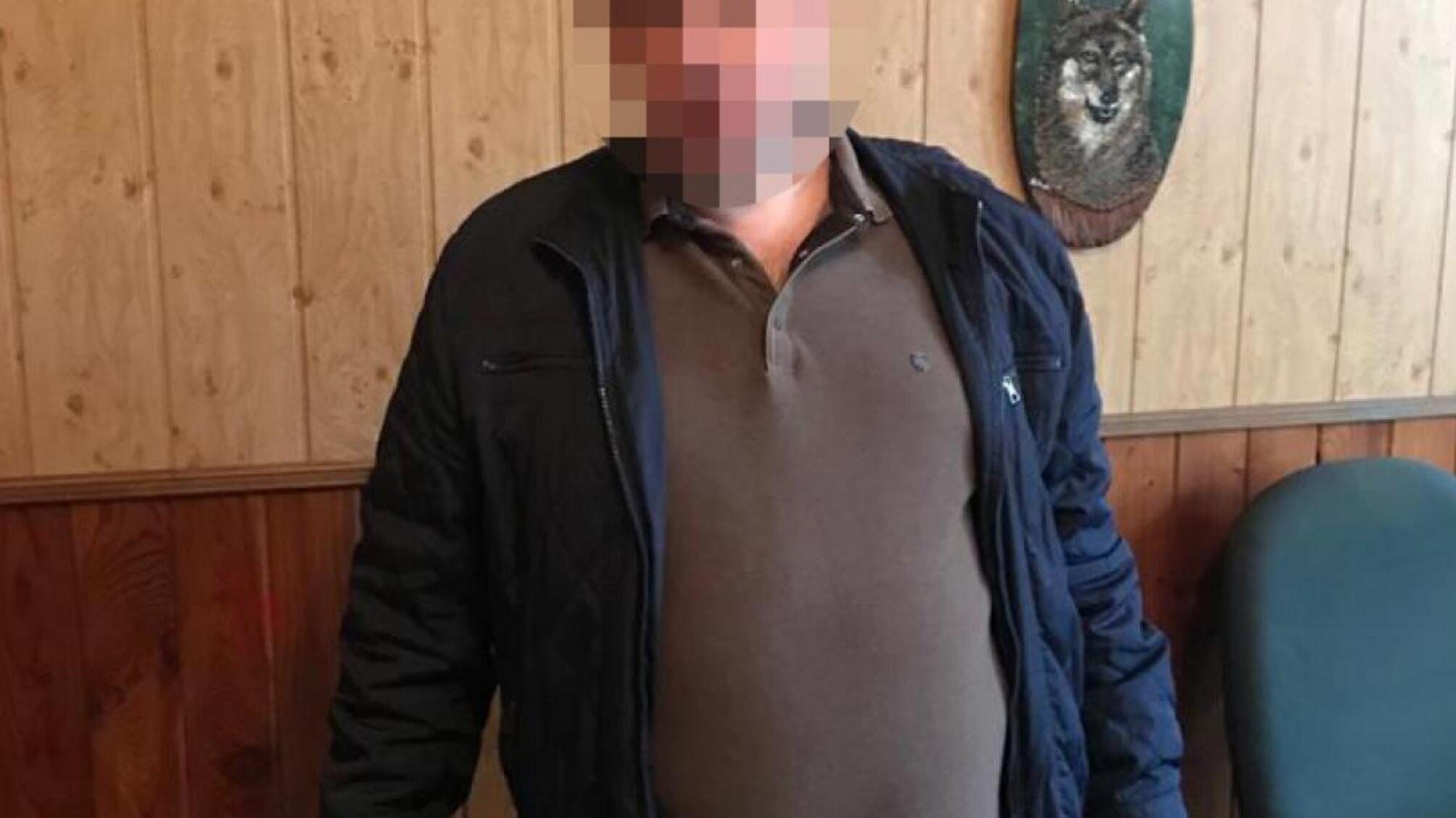 На Закарпатті лісничий відповість у суді за одержання 1200 доларів хабара