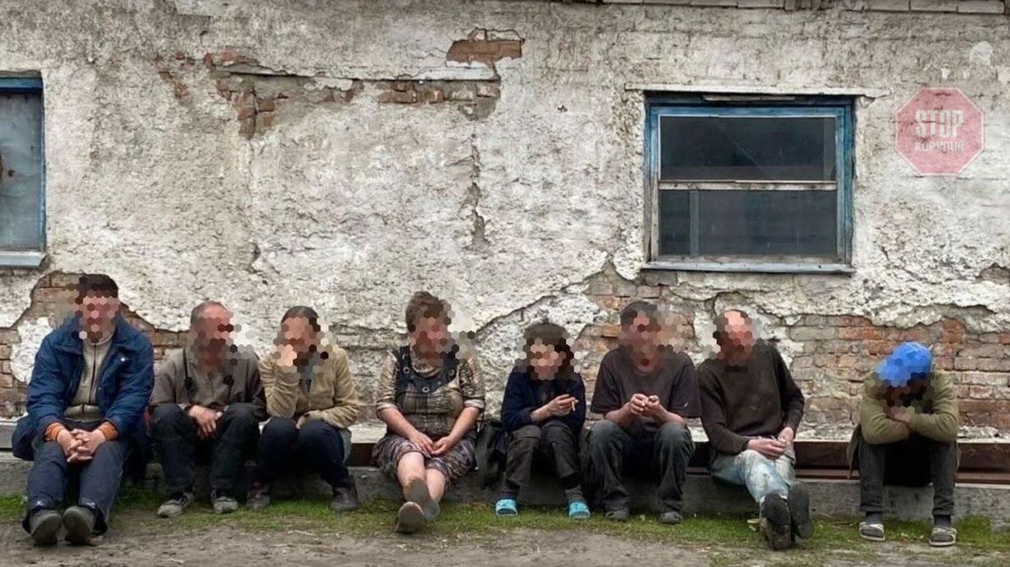 На Харківщині фермери тримали 9 рабів