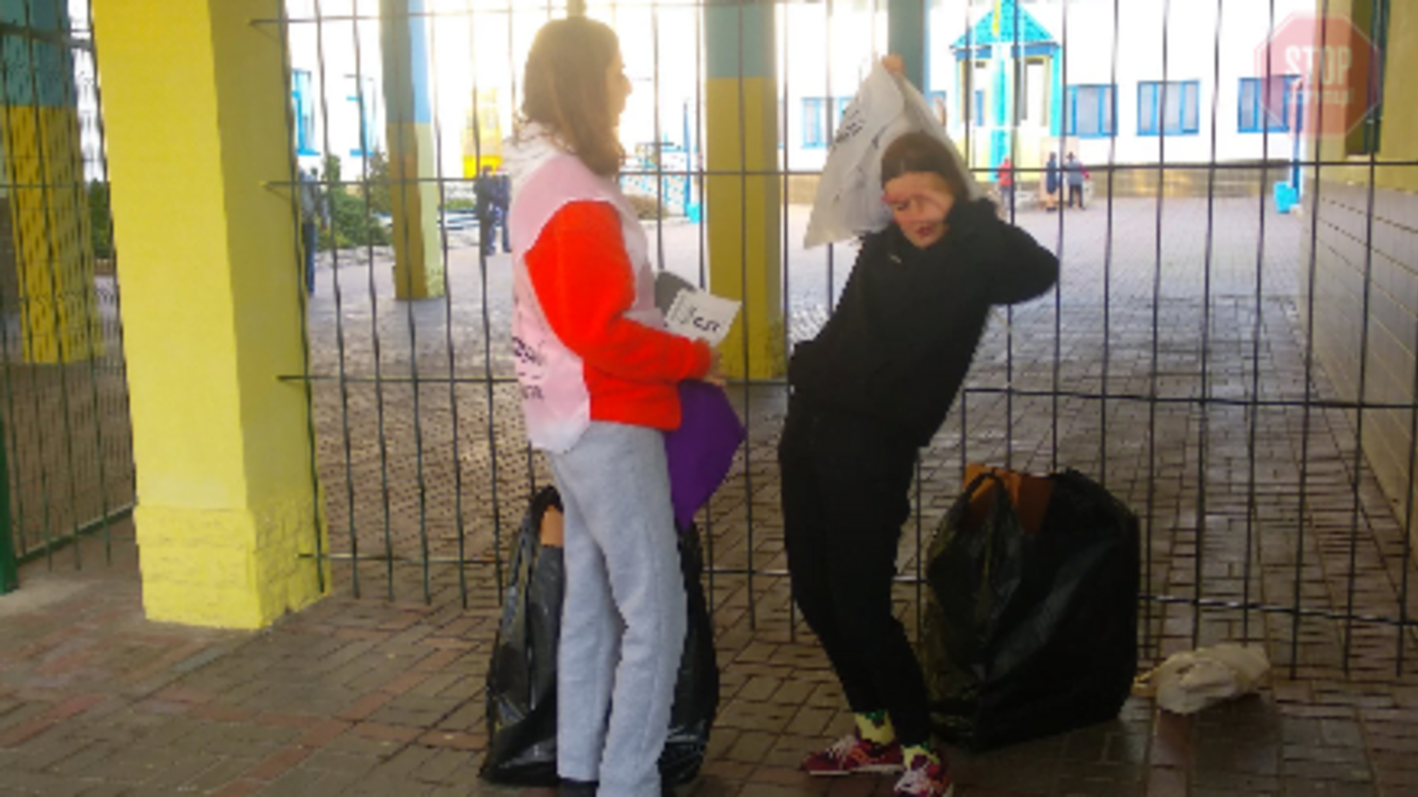 На «опитування Зеленського» масово використовують дітей