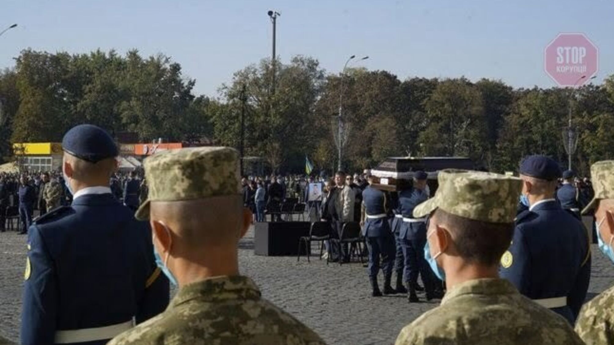 У Харкові прощаються із курсантами, які загинули під час катастрофи АН-26