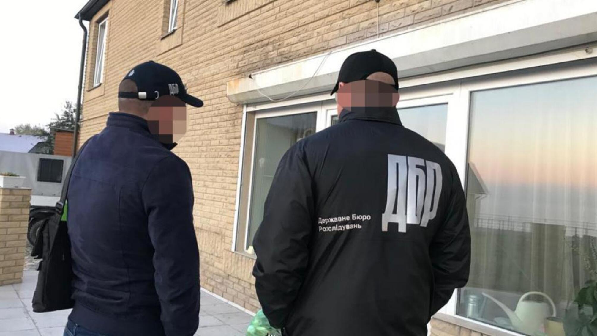 Закупівля неякісних бронежилетів Міноборони - ДБР повідомило про підозру колишньому заступнику Міністра оборони України