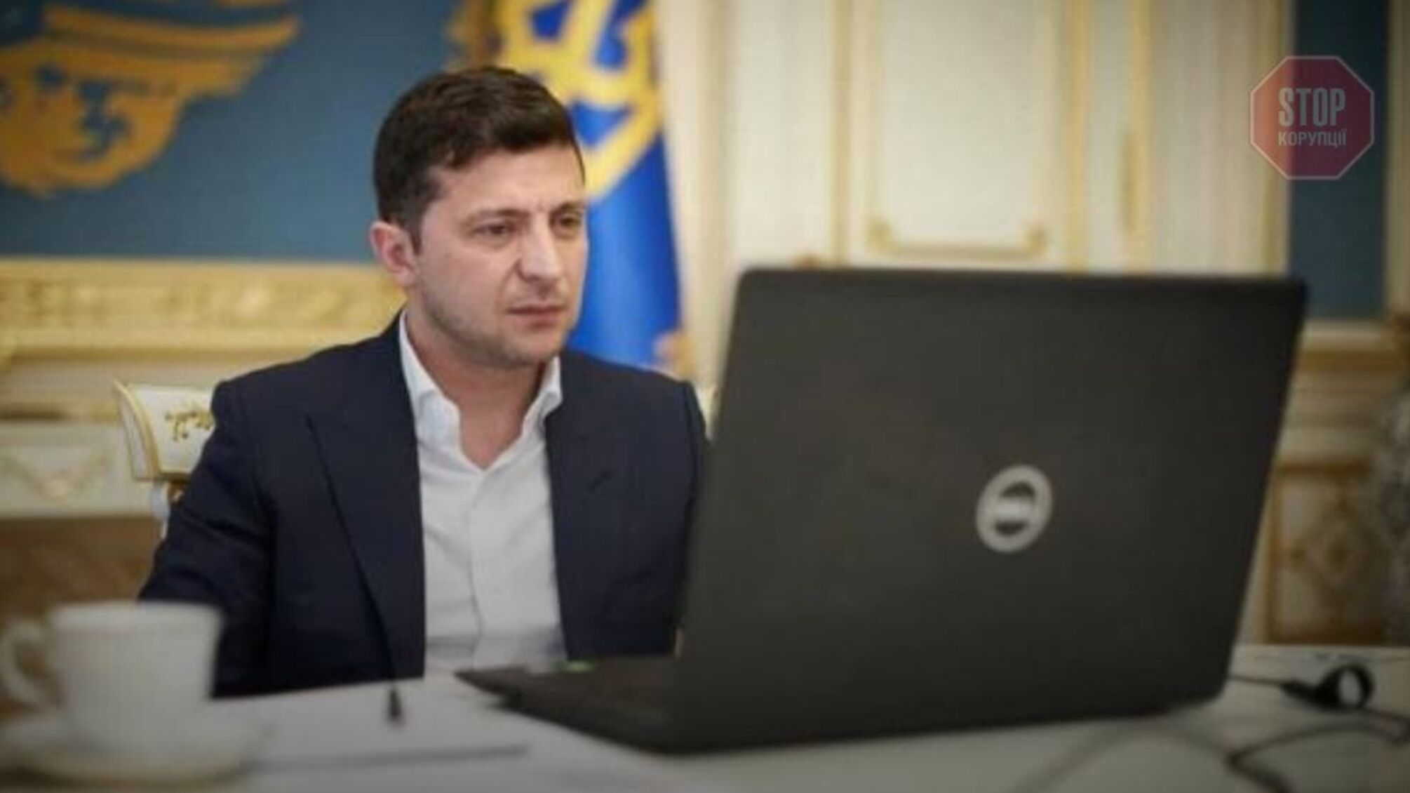 Каннабіс, депутати і Донбас: у Зеленського озвучили всі 5 запитань