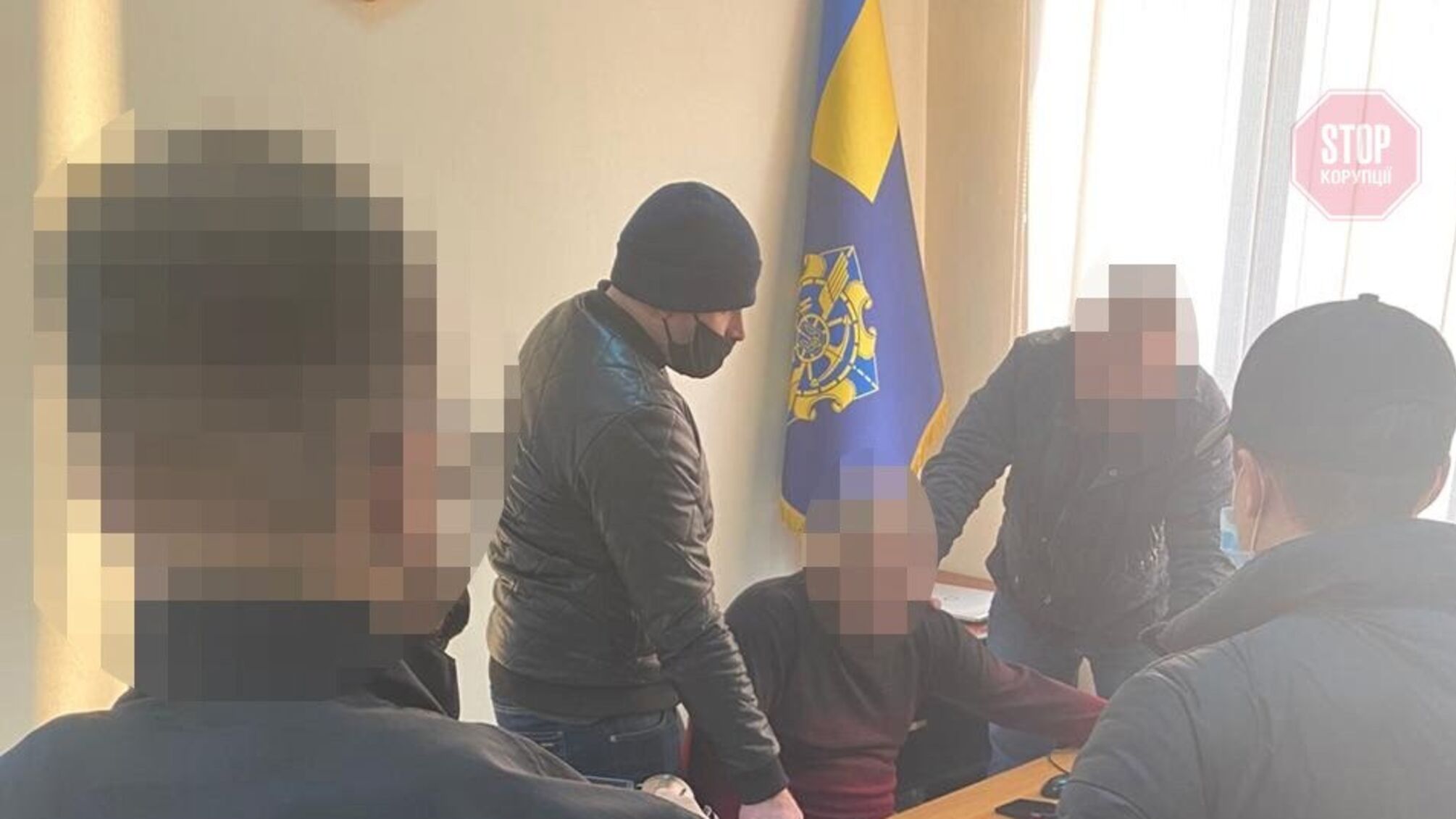 Топ-чиновника Укртрансбезпеки затримали за хабарі