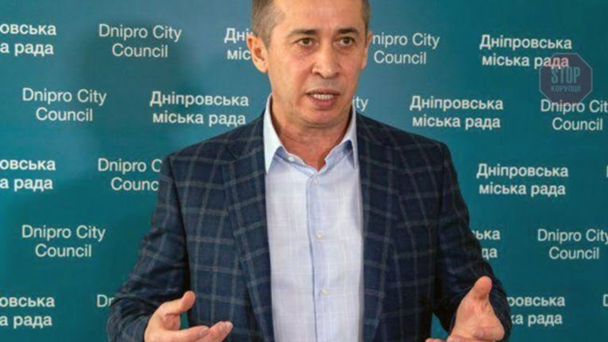 Антикорупціонери звернулись до кіберполіції та СБУ через підкуп виборців кандидатом у мери Дніпра Красновим