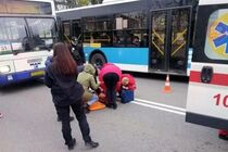 У Хмельницькому автобус збив двох дітей (фото)