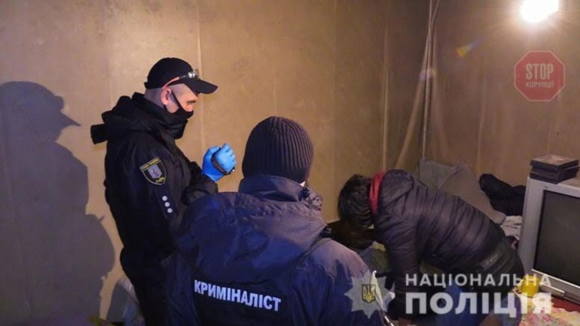 У столиці чоловік жорстоко вбив свою тещу ножем (фото)