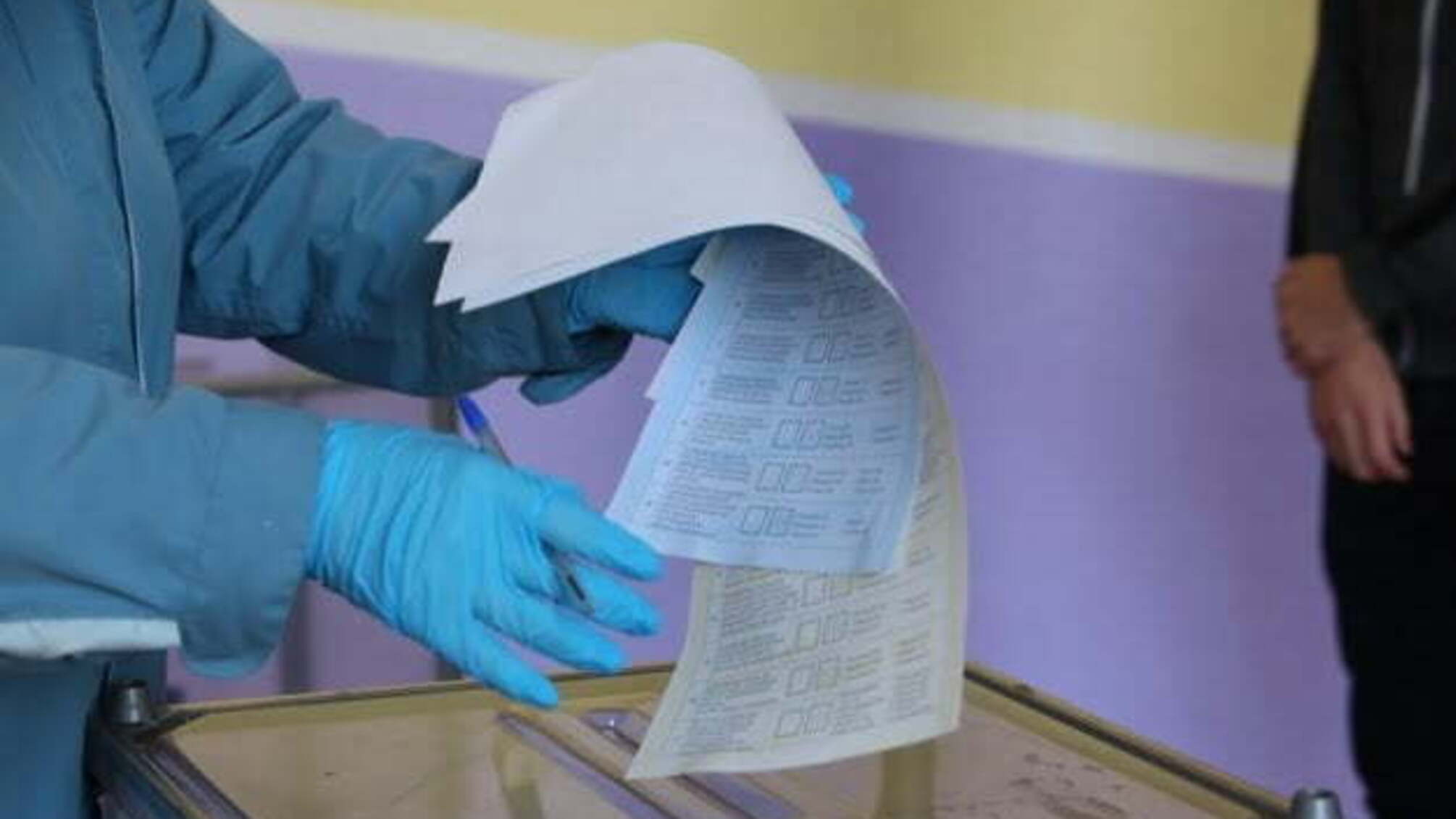 На Харківщині мери переобралися майже у всіх містах обласного значення