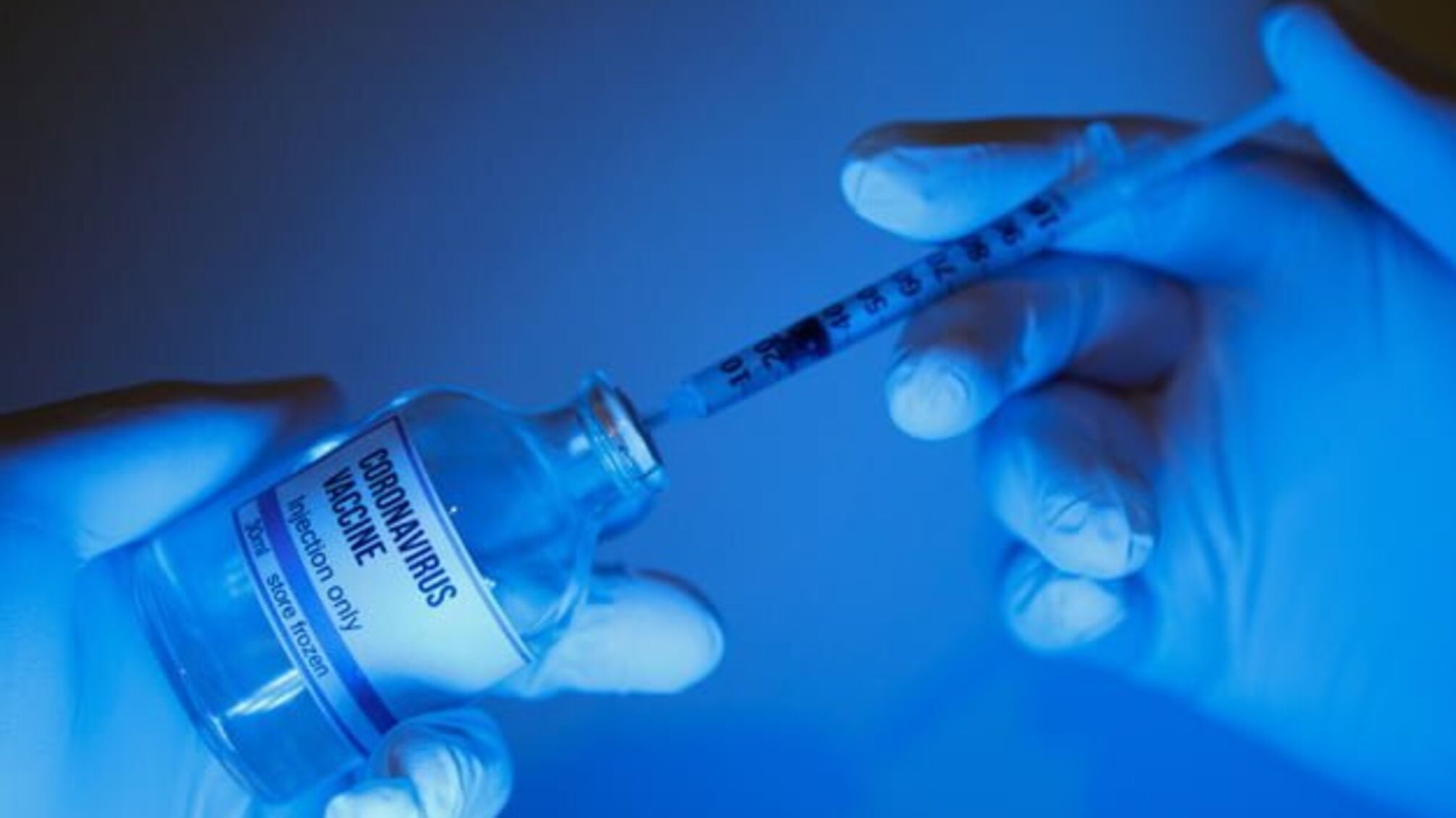 Російські медики, щеплені вакциною «Супутник V», заразилися коронавірусом