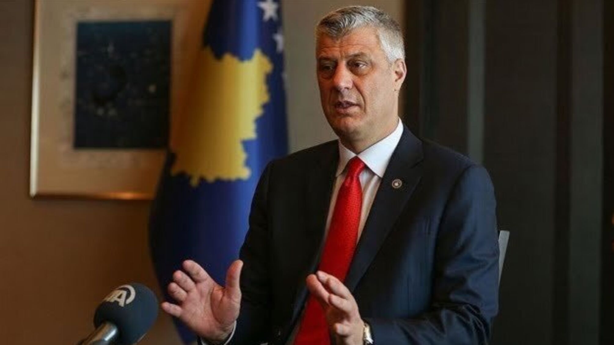 Президент Косова відмовився визнати свою вину в Гаазькому суді