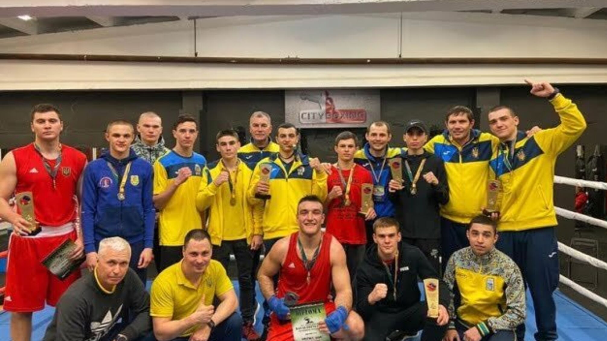 Україна стала другою у медальному заліку молодіжного ЧЄ з боксу