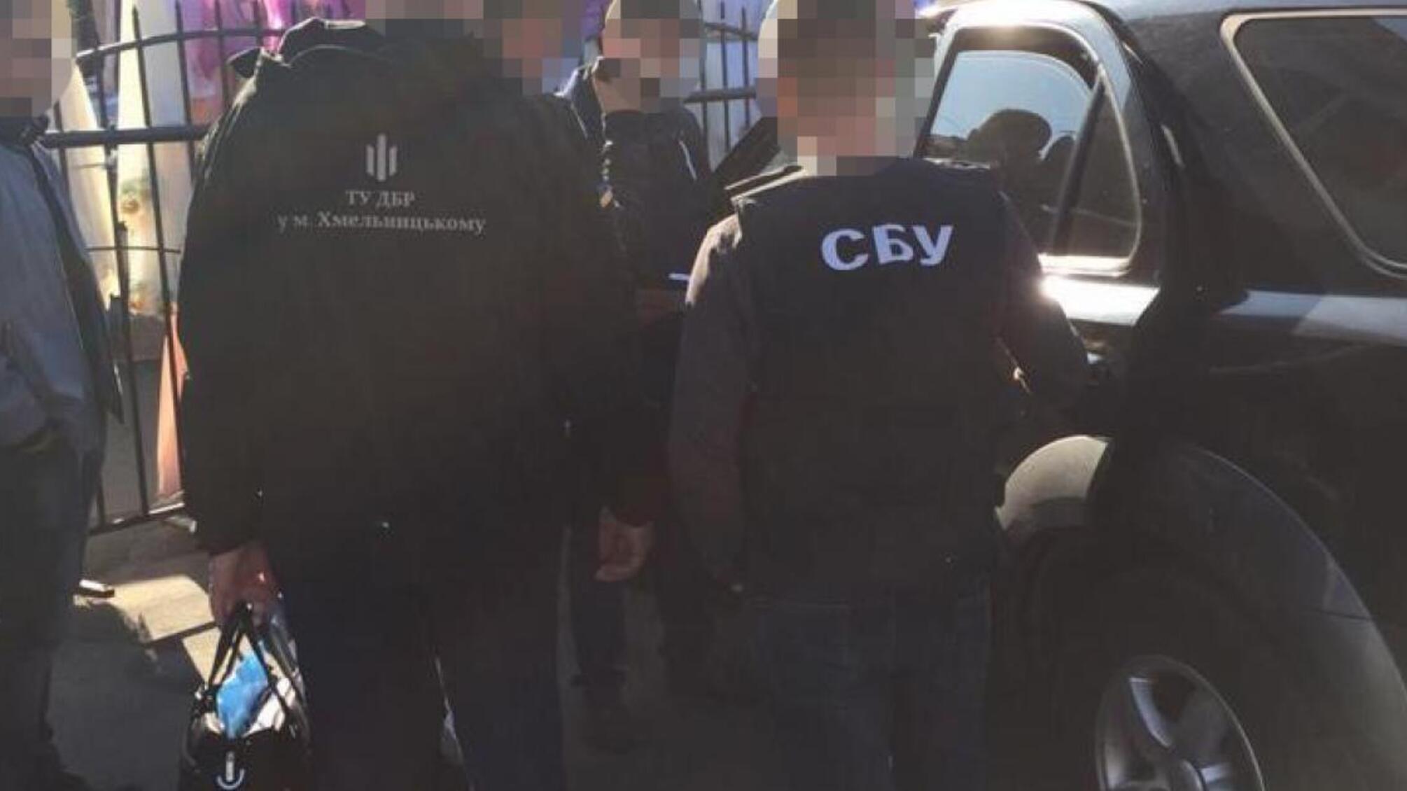 5000 доларів за уникнення відповідальності через порушення законодавства під час публічних закупівель - керівник громадської організації Вінниччини постане перед судом за підбурювання до надання хабара