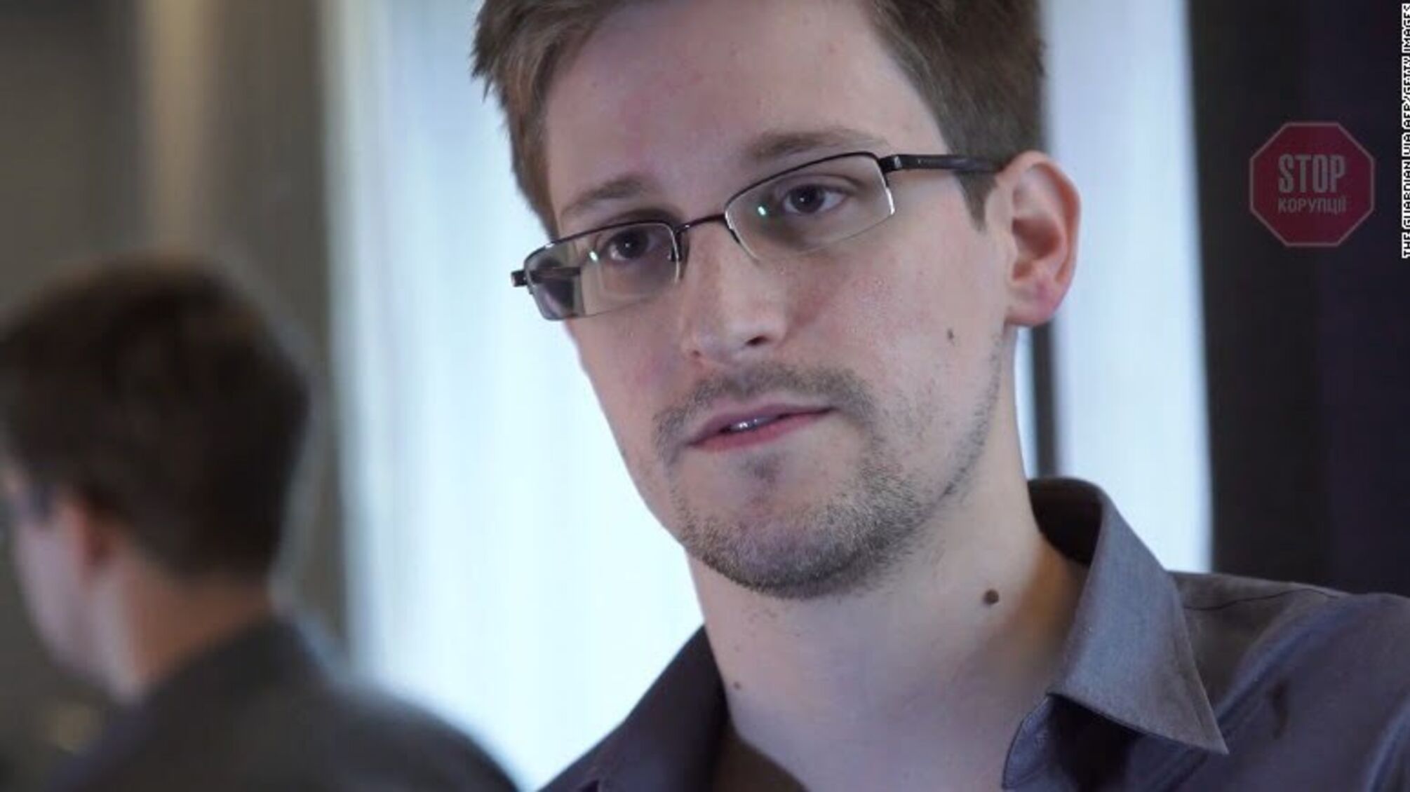 Едвард Сноуден хоче отримати російське громадянство, щоб не розлучитися з сином 