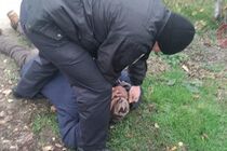 Вбив друга та пішов спати: на Київщині затримали 47-річного чоловіка (фото)