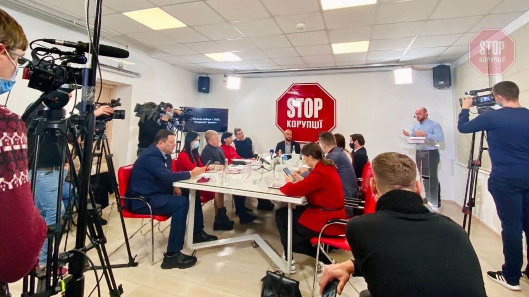 У столиці презентували підсумки моніторингу місцевих виборів-2020