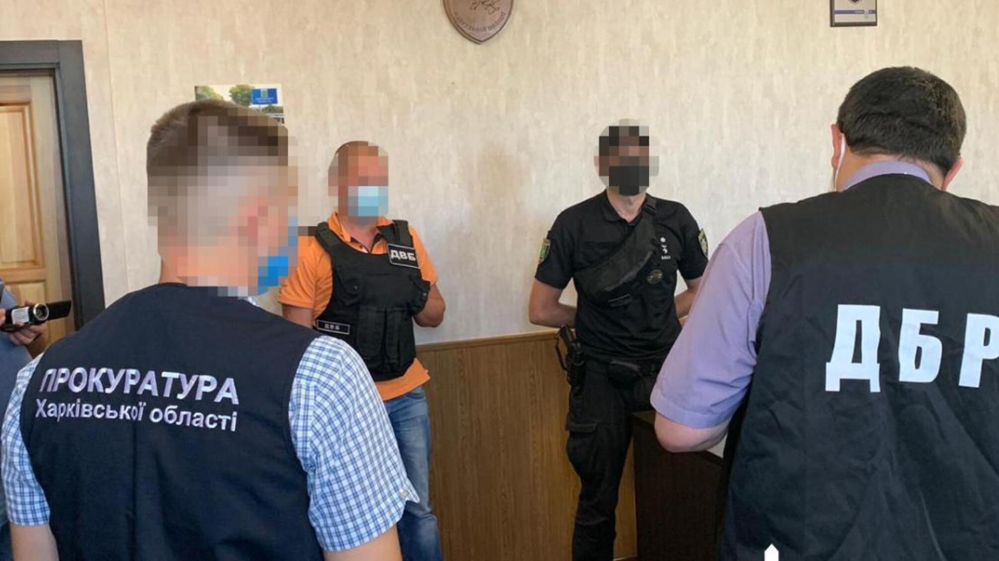 Патрульний з Харкова постане перед судом за побиття людини