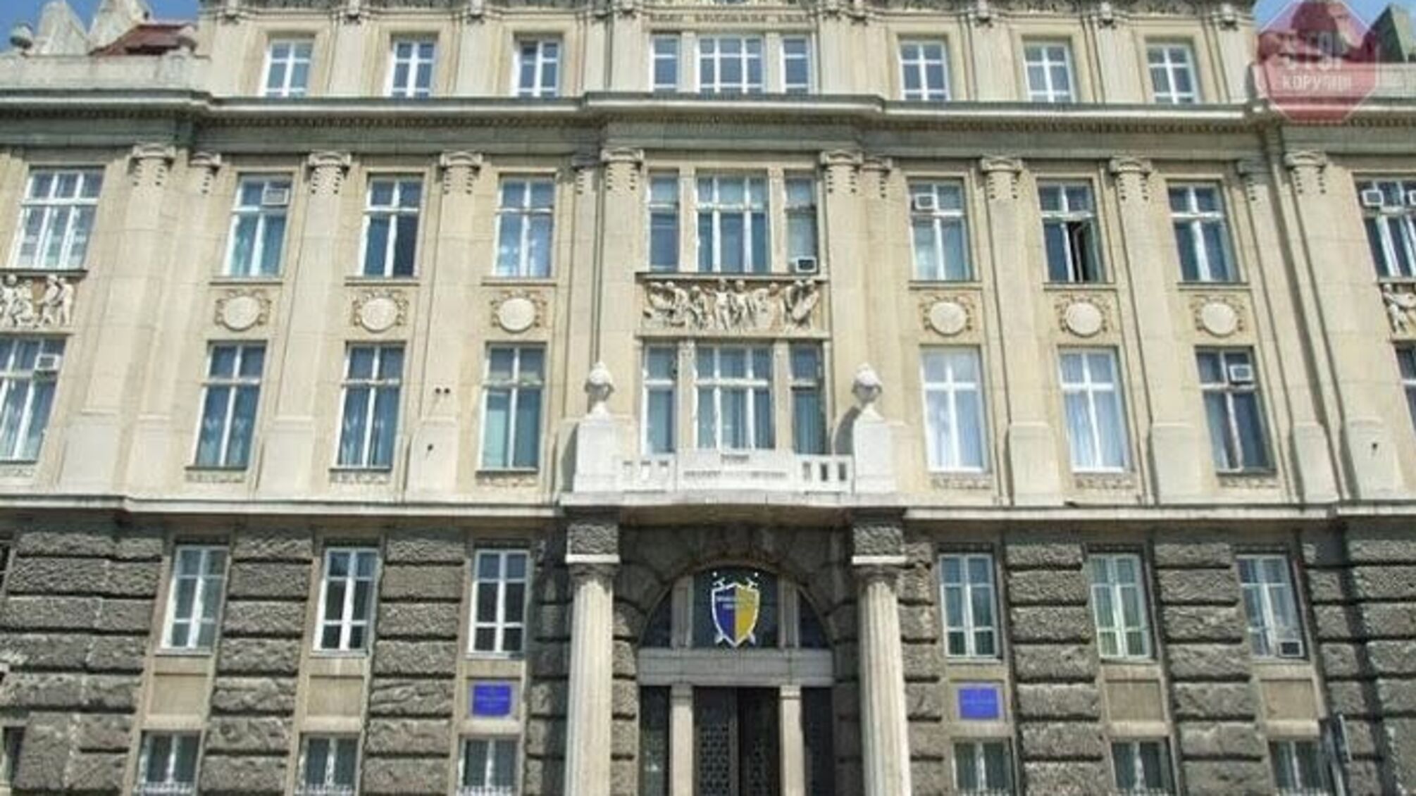 У Львові шахраї відібрали та продали кілька квартир