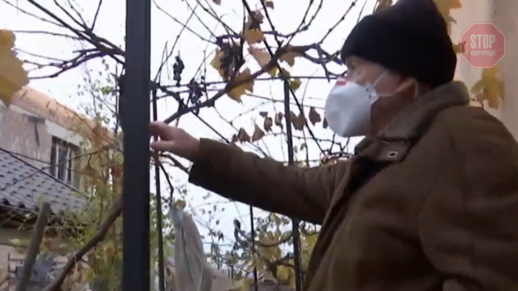 Постраждала літня маломобільна єврейська жінка: в Одесі тривають грабежі ексв'язнів гетто (відео)