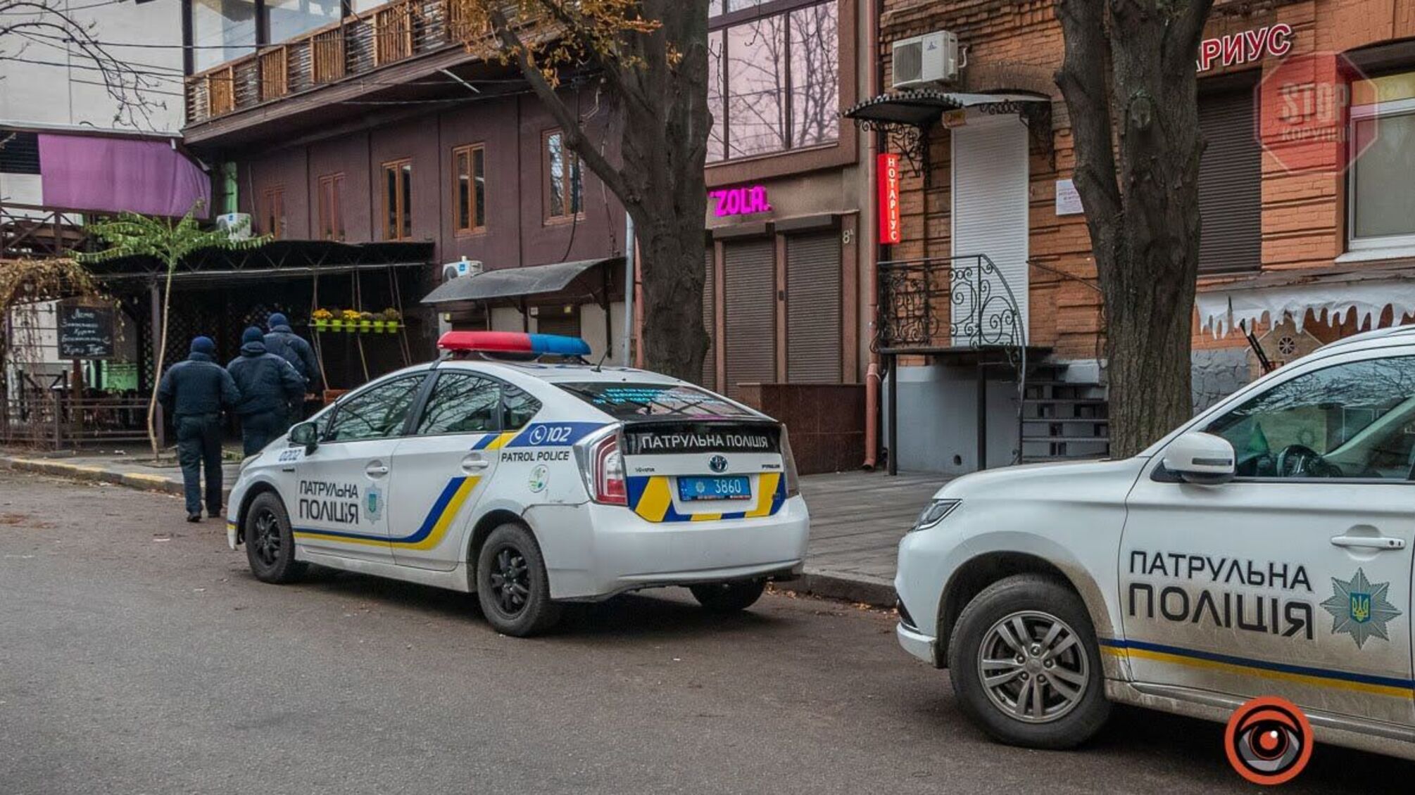 Біля одного з ресторанів Дніпра сталася стрілянина, є постраждалі (фото)