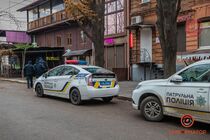 Біля одного з ресторанів Дніпра сталася стрілянина, є постраждалі (фото)