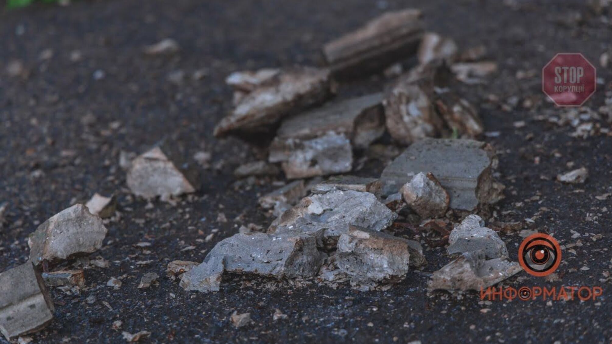 У Дніпропетровський області на дитину впав шматок фасаду