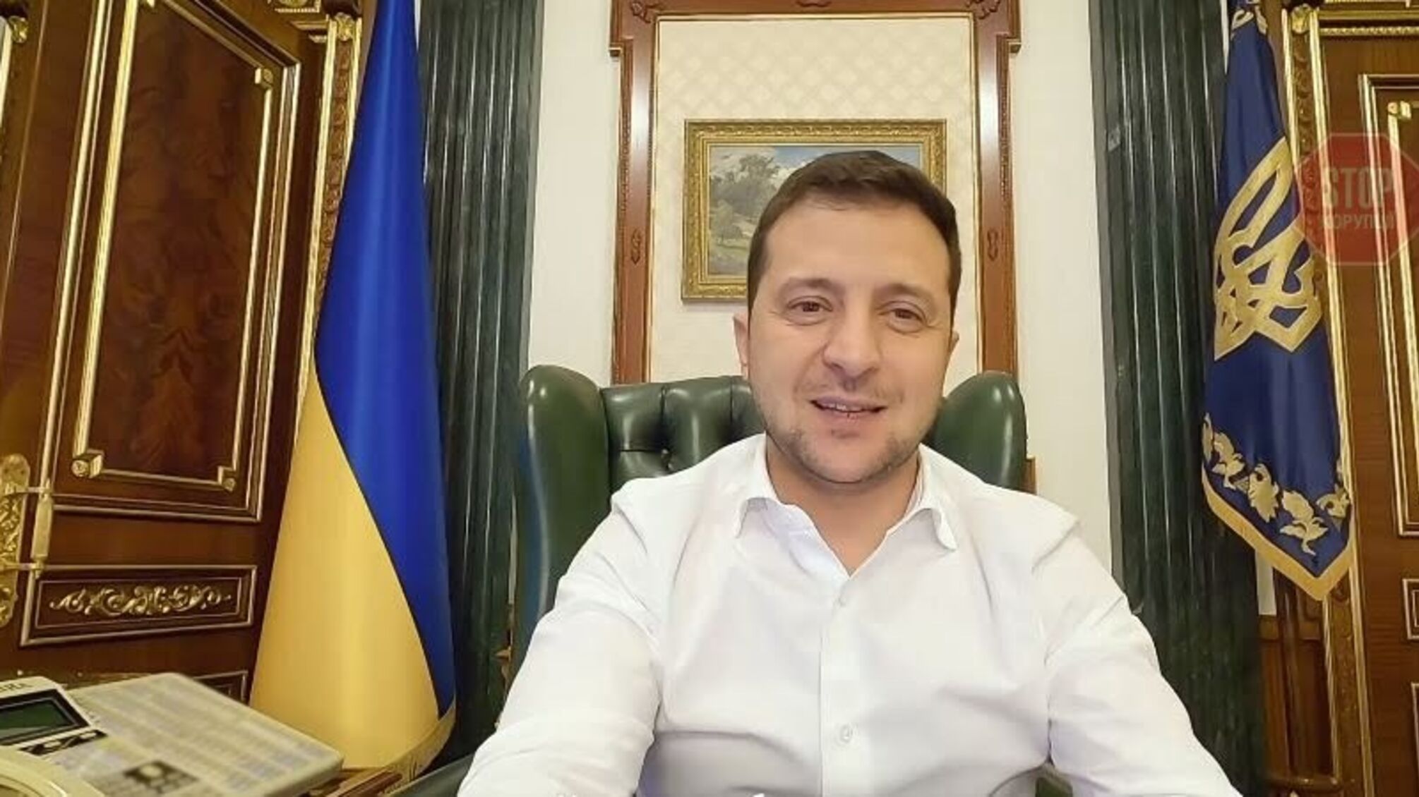 У новому відеозверненні Зеленський уточнив, хто першим отримає вакцину від COVID-19