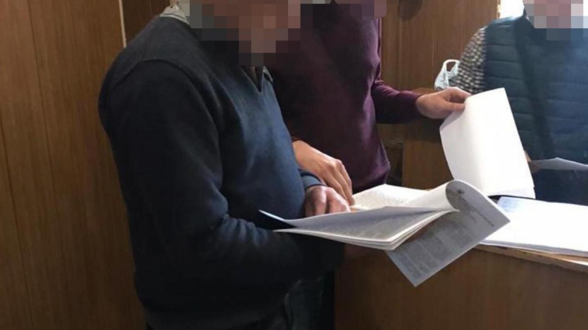 Понад 119 мільйонів гривень збитків – слідчі ДБР завершили досудове розслідування стосовно двох посадовців ДФС