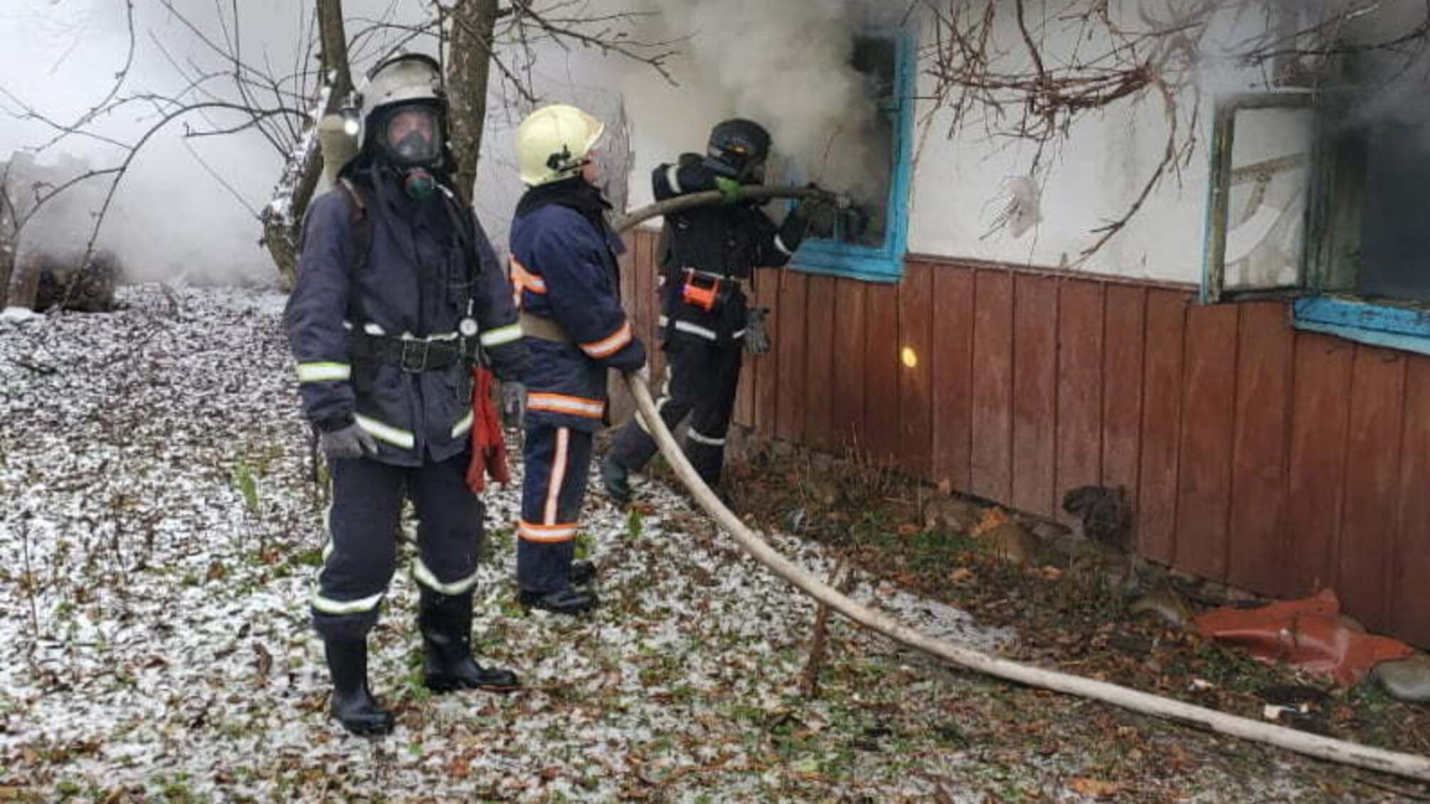 Івано-Франківська область: в селі Підгір’я Богородчанського району під час ліквідації пожежі виявлено тіло жінки.