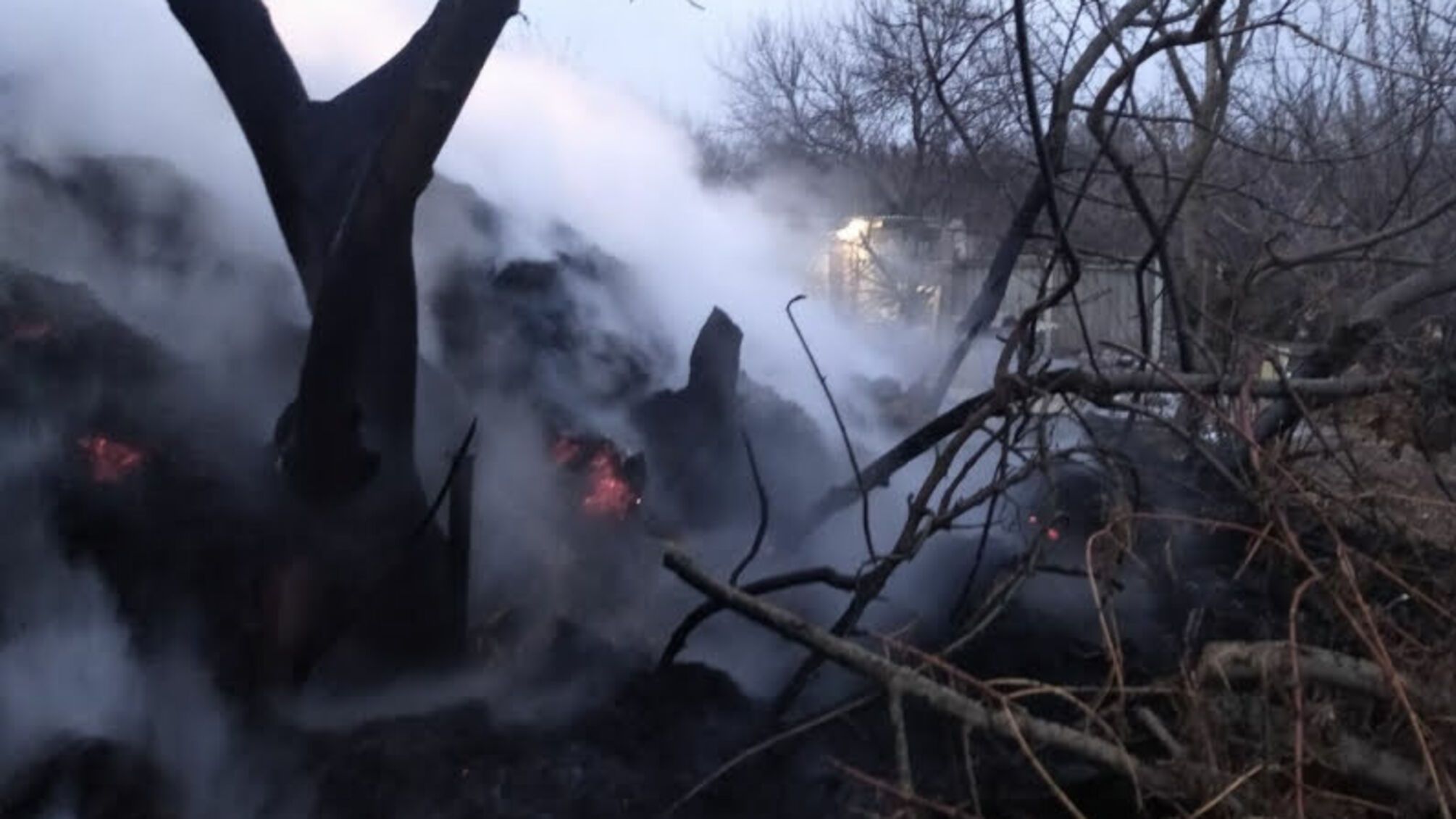 Харківська область: в приватному господарстві горіла солома