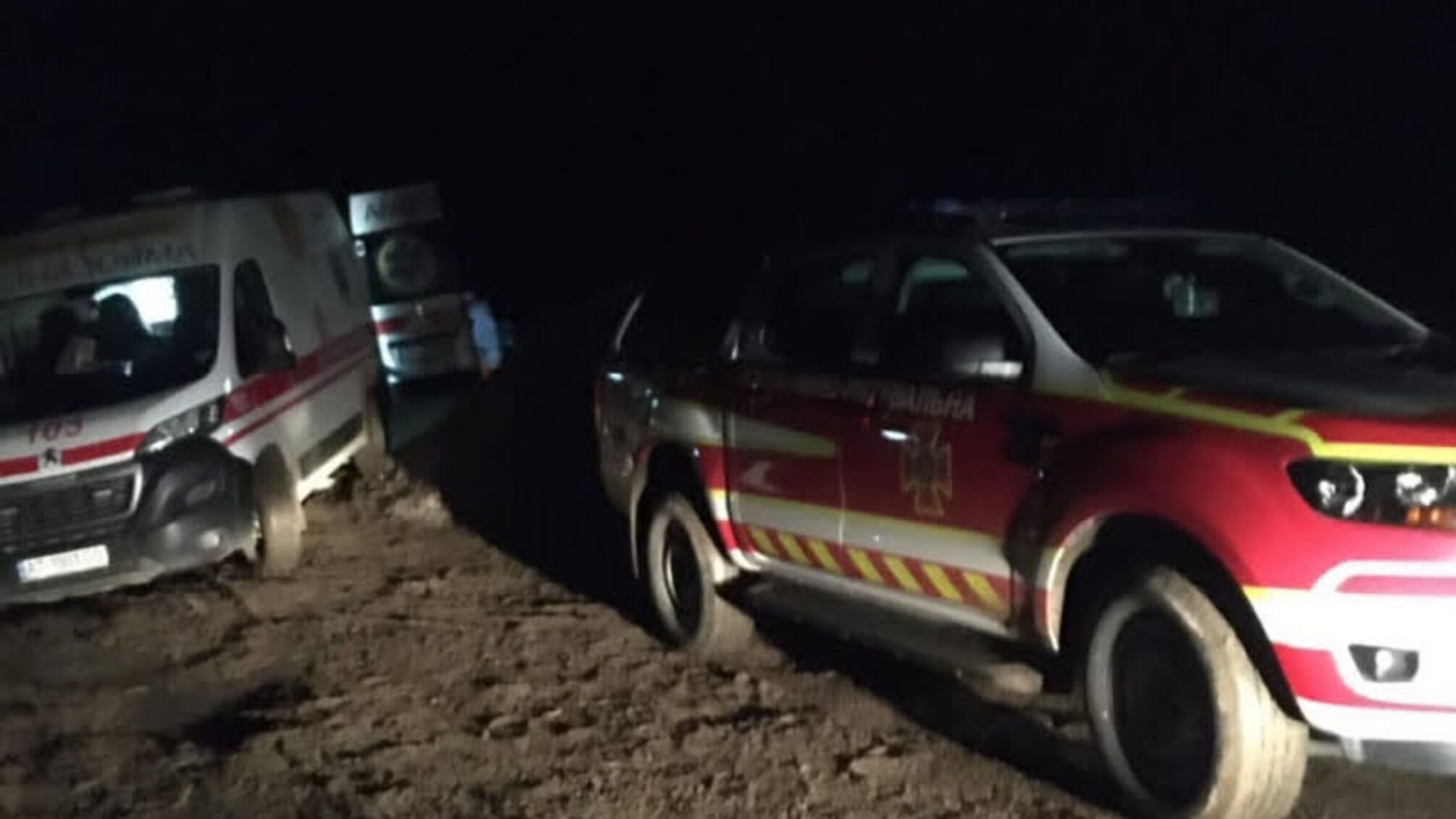 Івано-Франківська область: рятувальники транспортували травмовану туристку