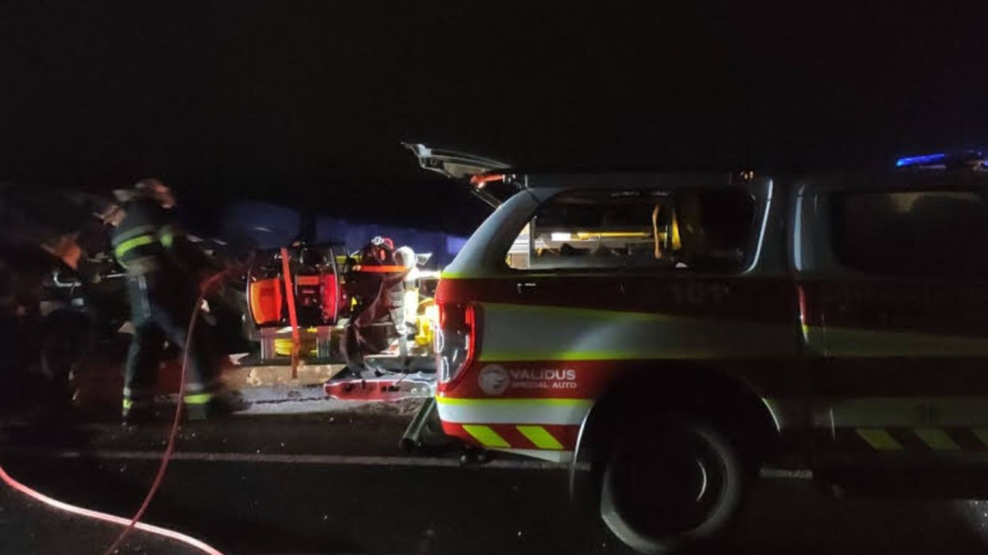 Харківська область: рятувальники деблокували постраждалого водія з понівеченого у ДТП автомобіля