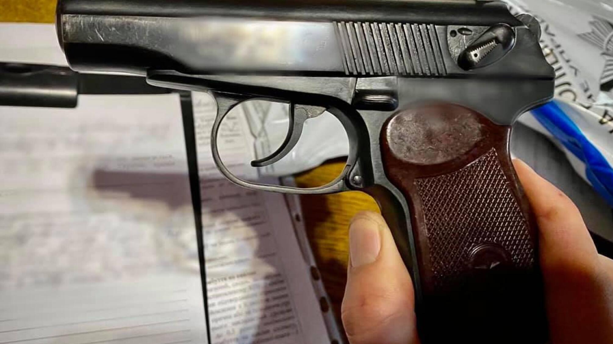 На Херсонщині поліцейські повідомили про підозру трьом чоловікам за катування людей