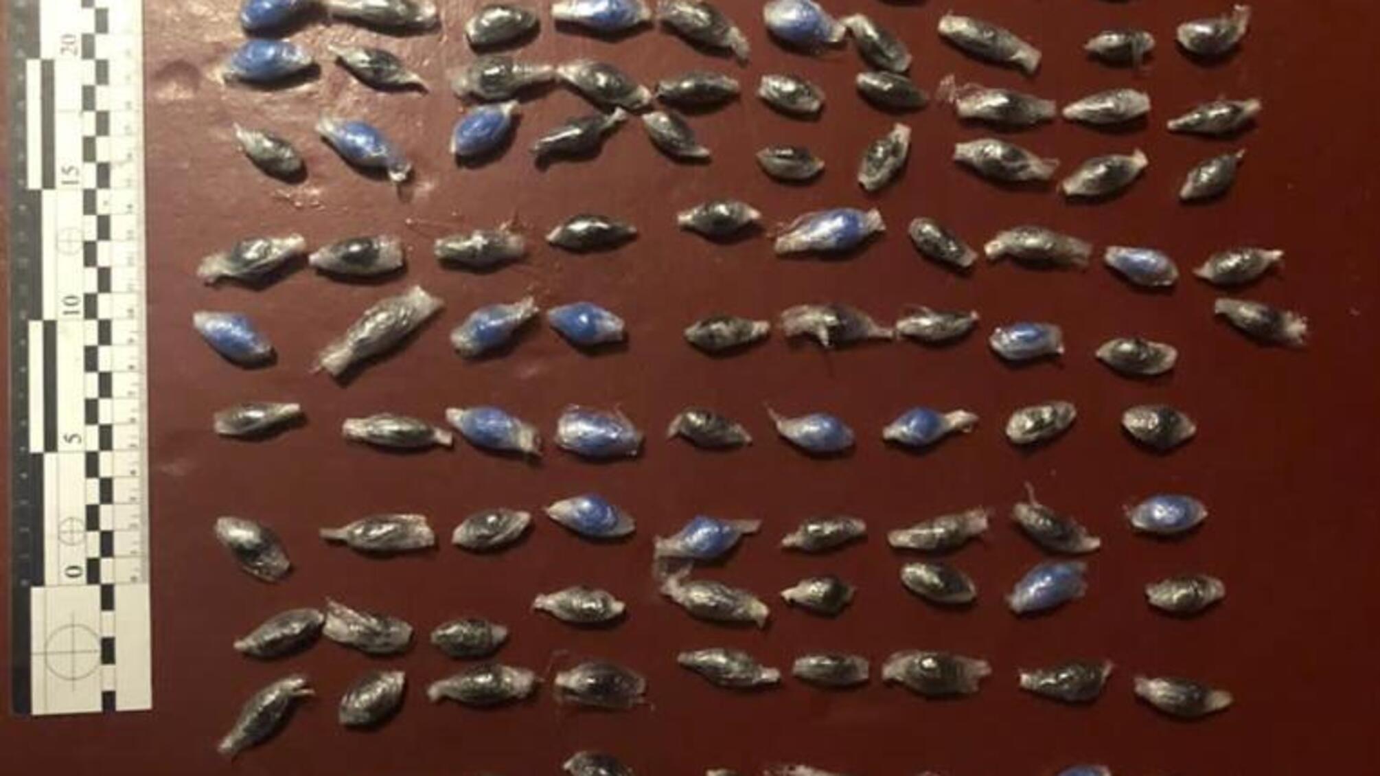 В Одесі правоохоронці затримали іноземця за розповсюдження наркотиків