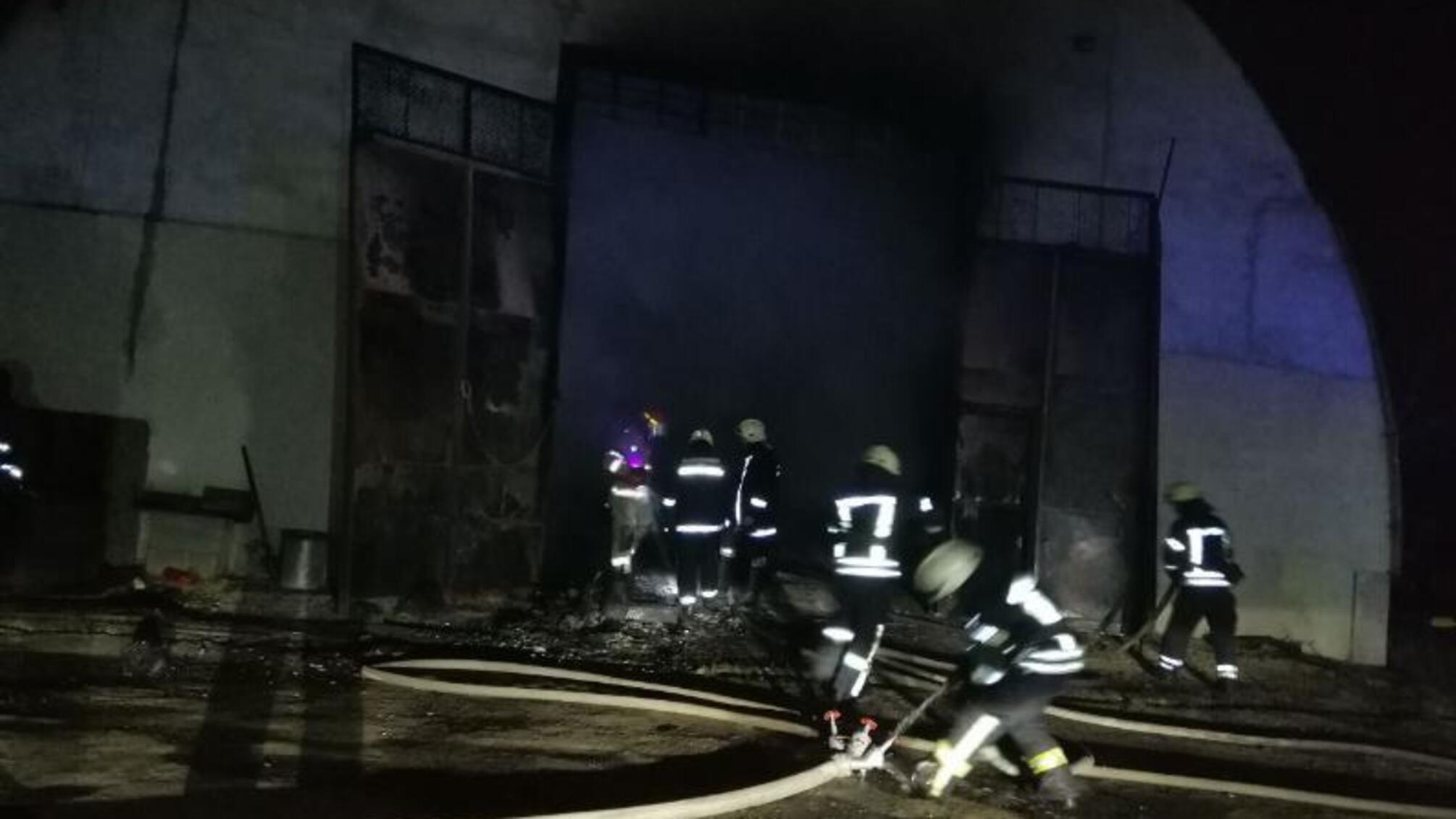 м. Одеса: рятувальники ліквідували загорання складського приміщення