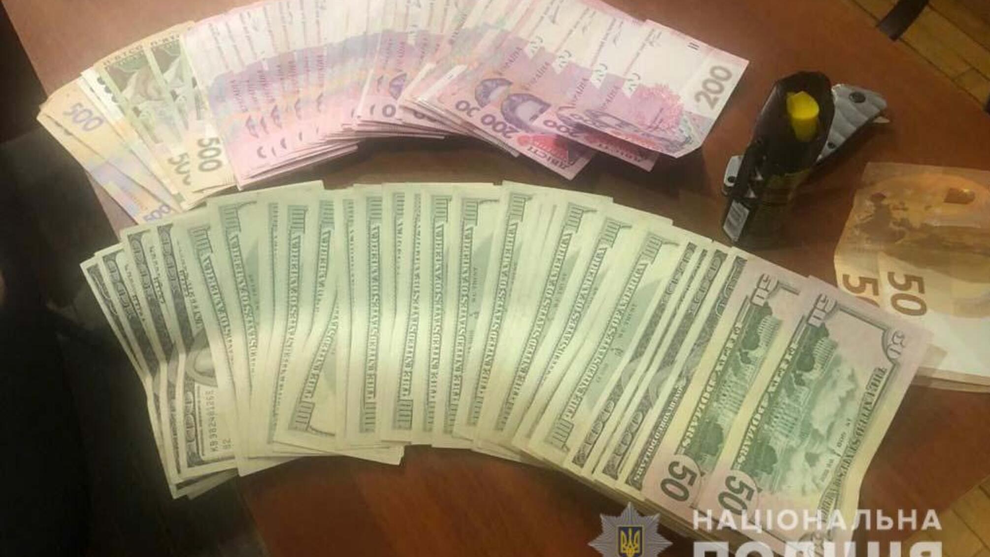 На Дніпропетровщині під час поліцейської спецоперації правоохоронці затримали  членів злочинного угрупування, причетних до серії розбійних нападів