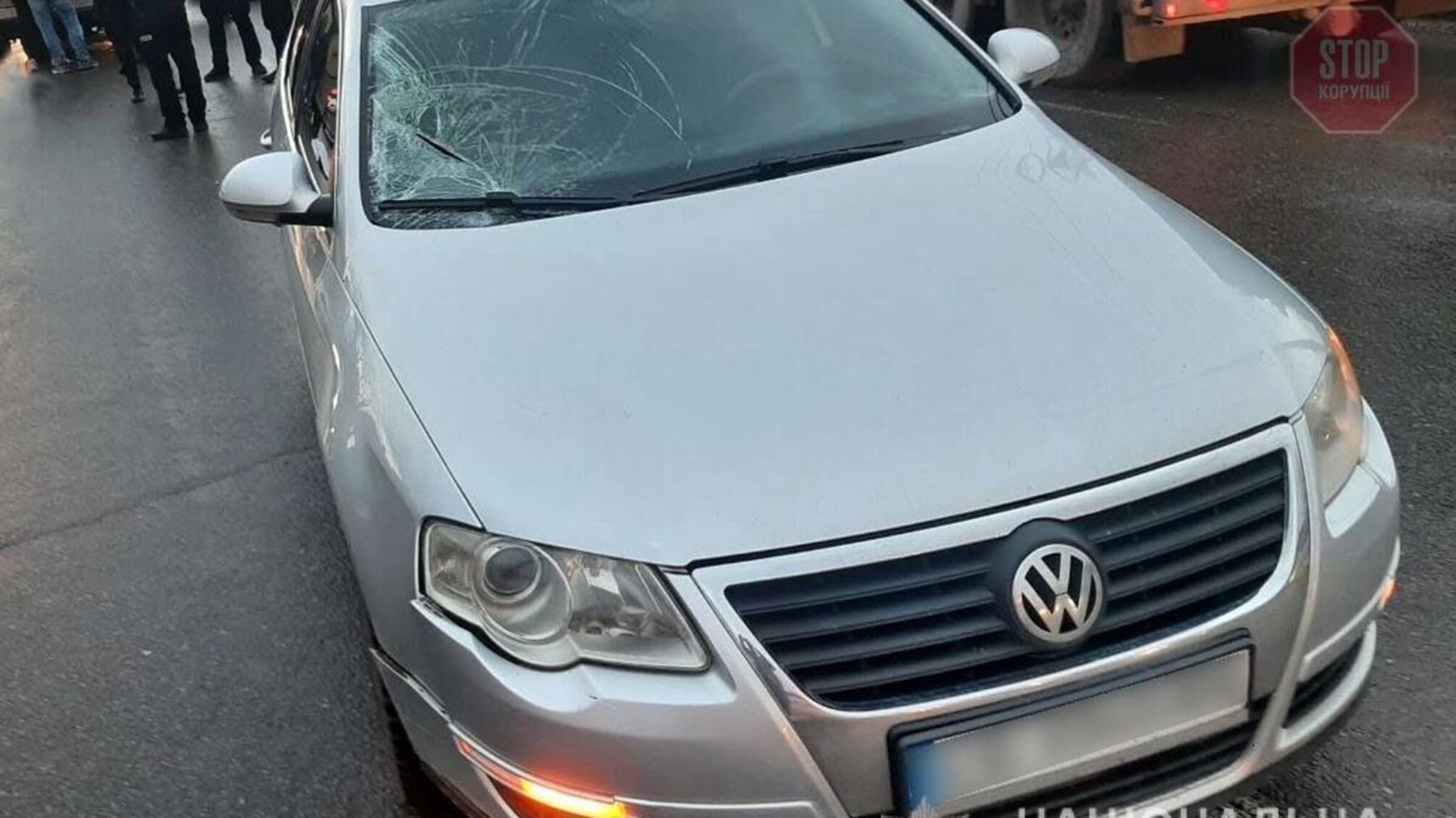 В Черновцах автомобиль насмерть сбил мужчину (фото)