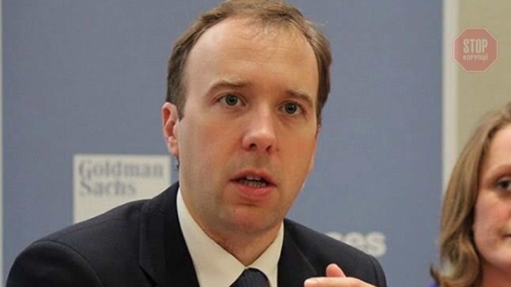 Ситуація з новим штампом COVID-19 вийшла з-під контролю, — МОЗ Британії